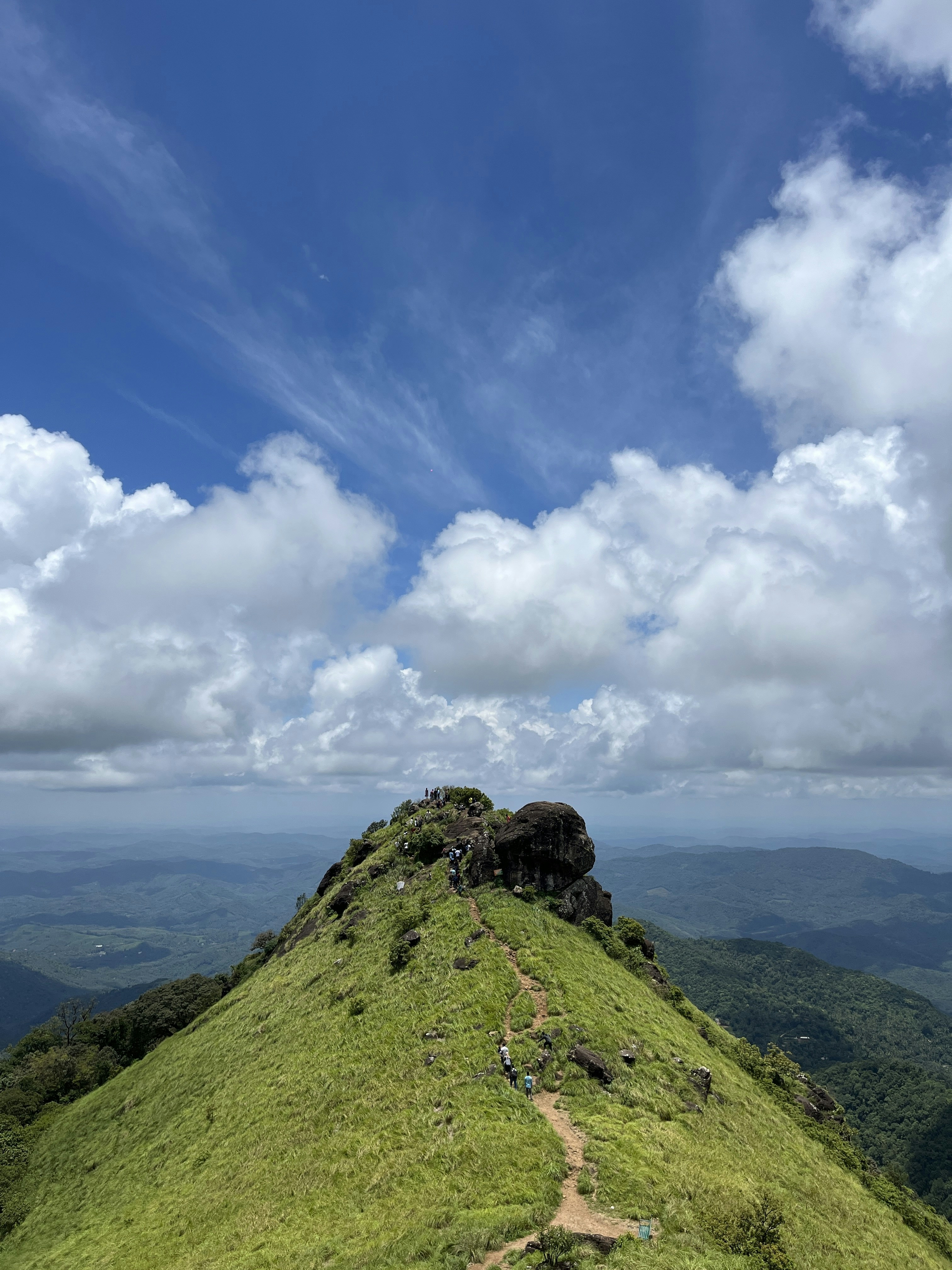 Photo by sanjanshetty