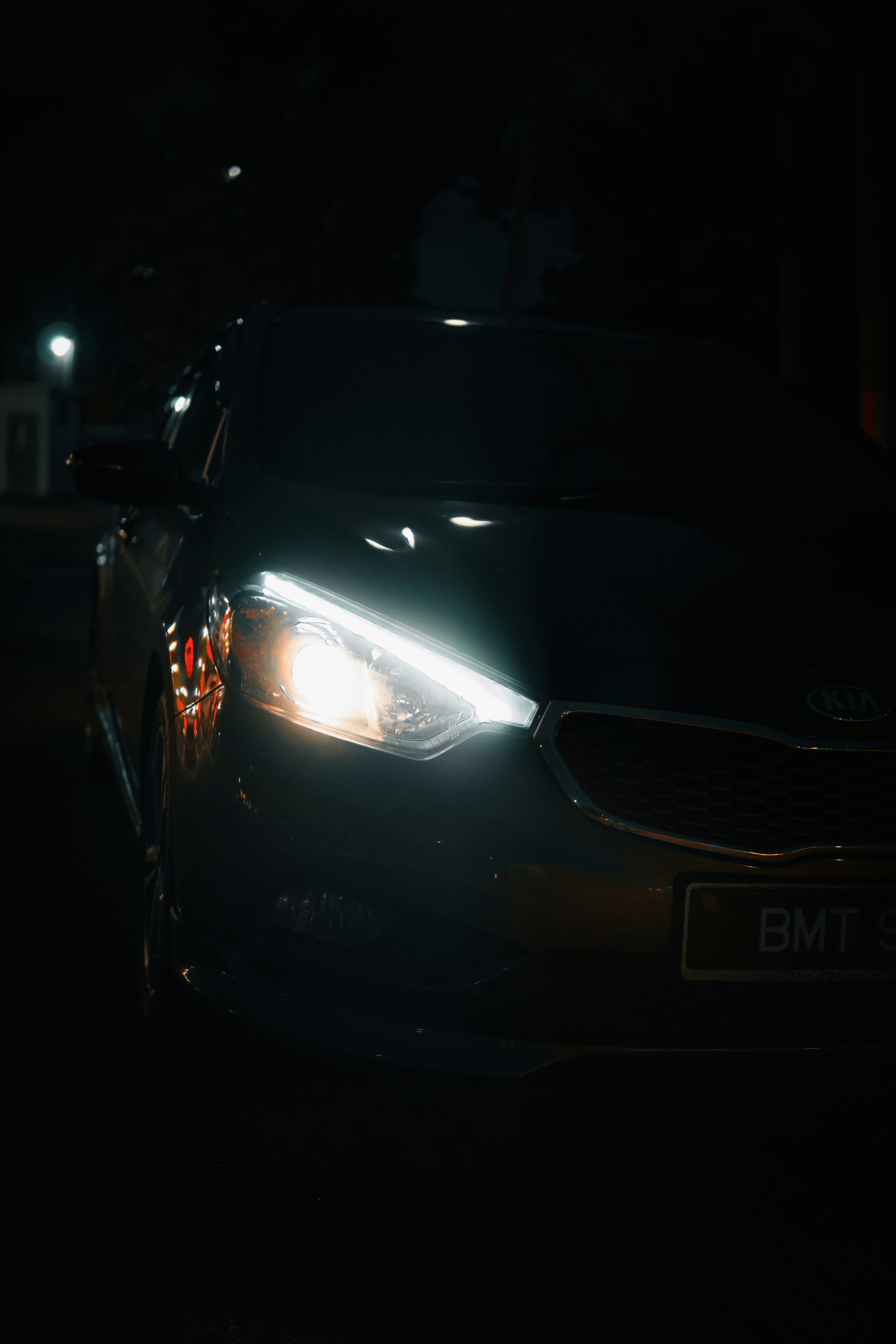 Dark Mode kita suka auto-reset? Yuk bikin settingannya anti-lupa!