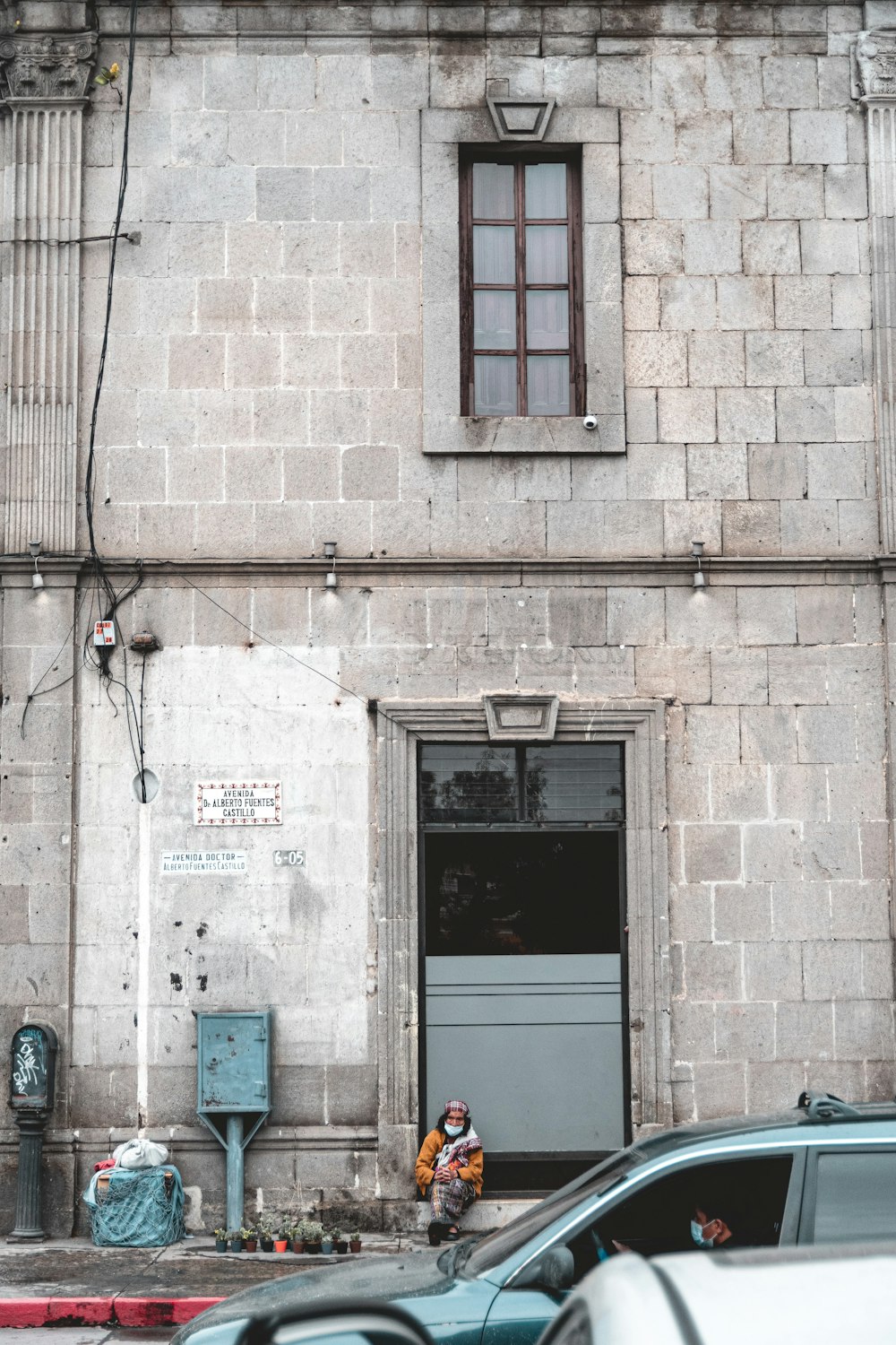 a car parked in front of a building