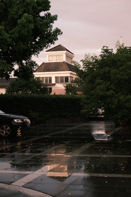 Wide shot of a peaceful Wimberley home with freshly painted trim and a clean, modern look.
