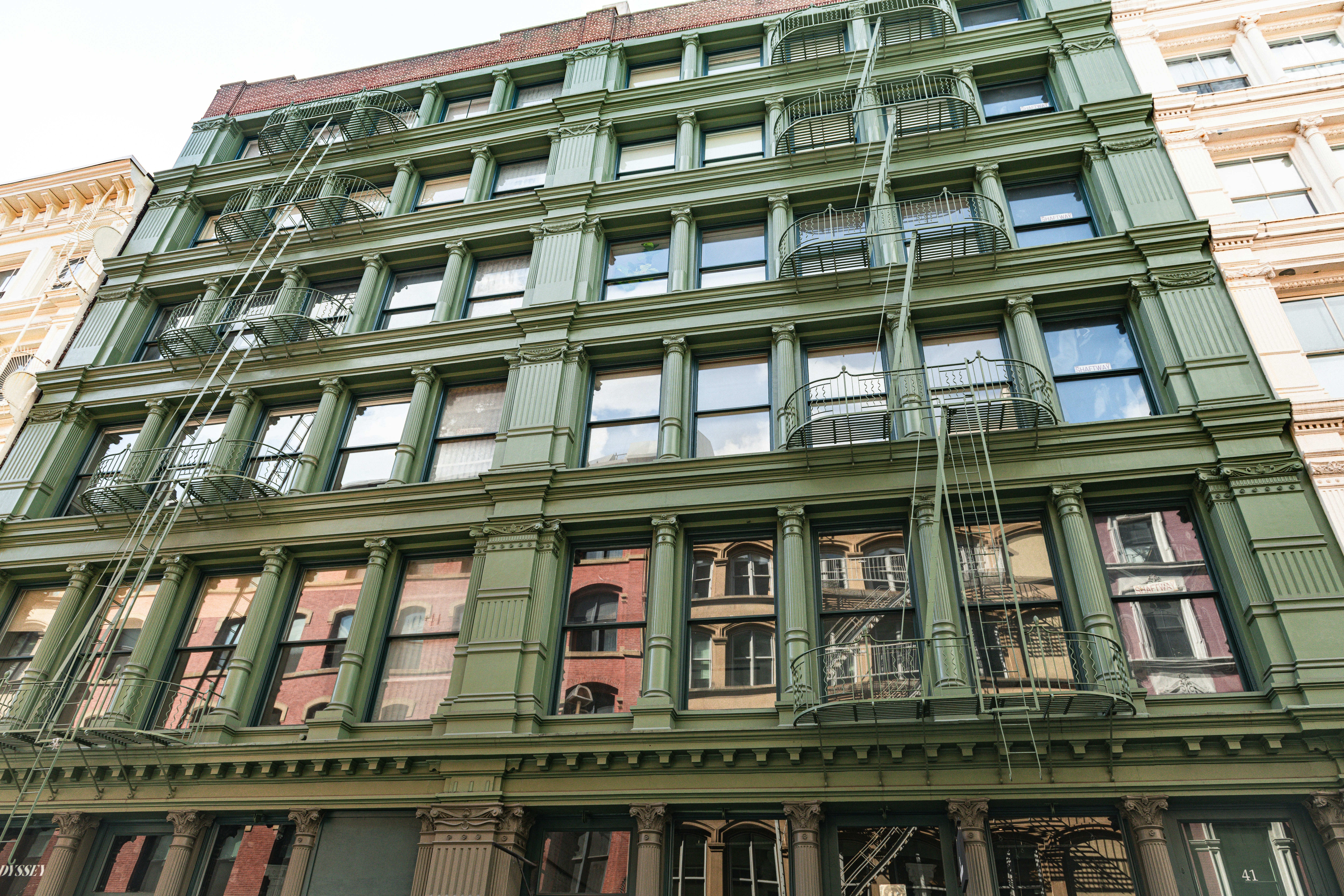 Photo by sriniunsplash