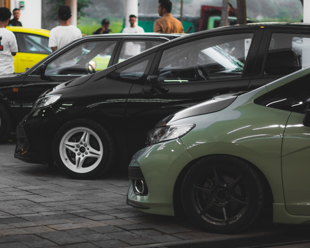 a group of cars parked next to each other