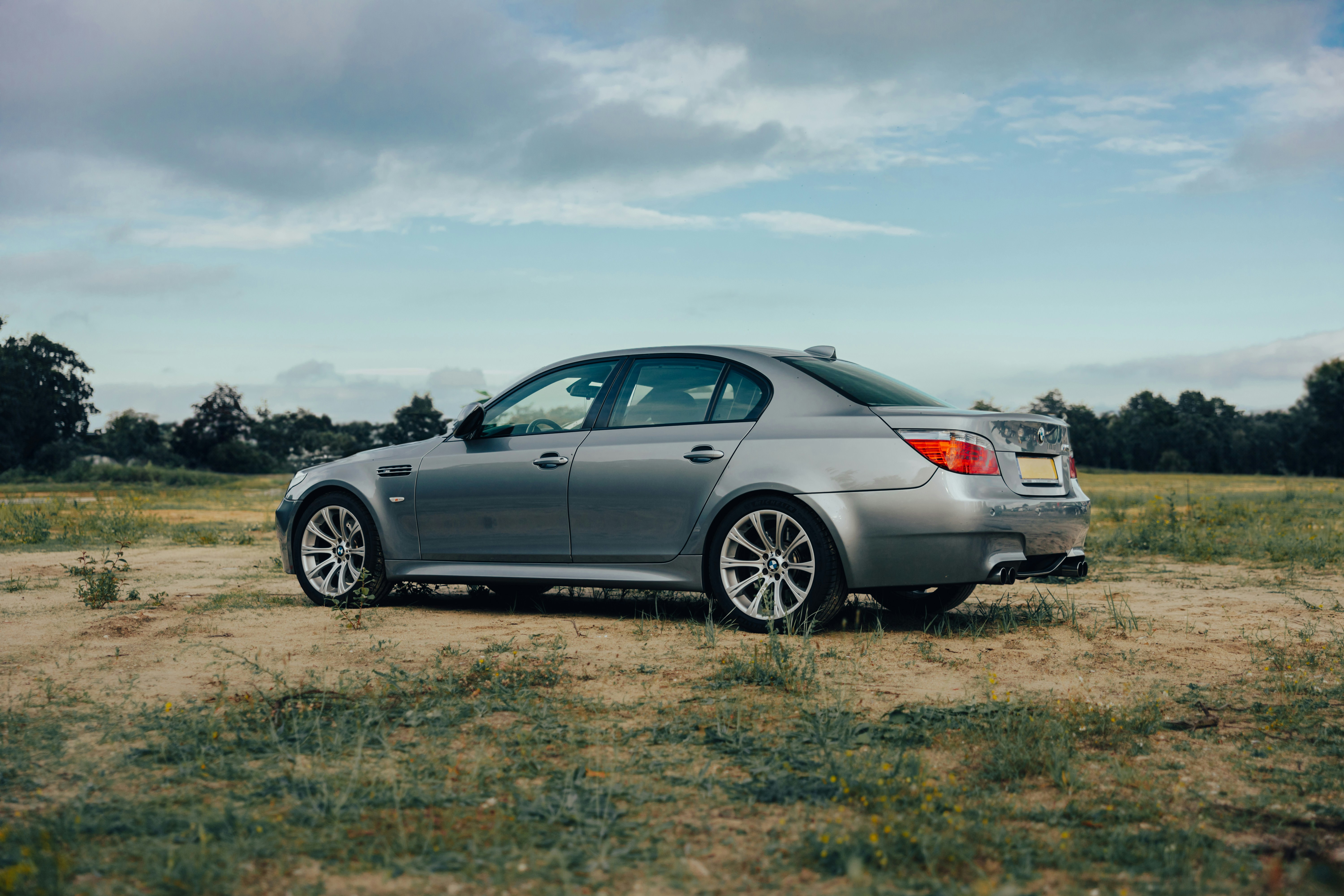 Photo by lorenzohamers