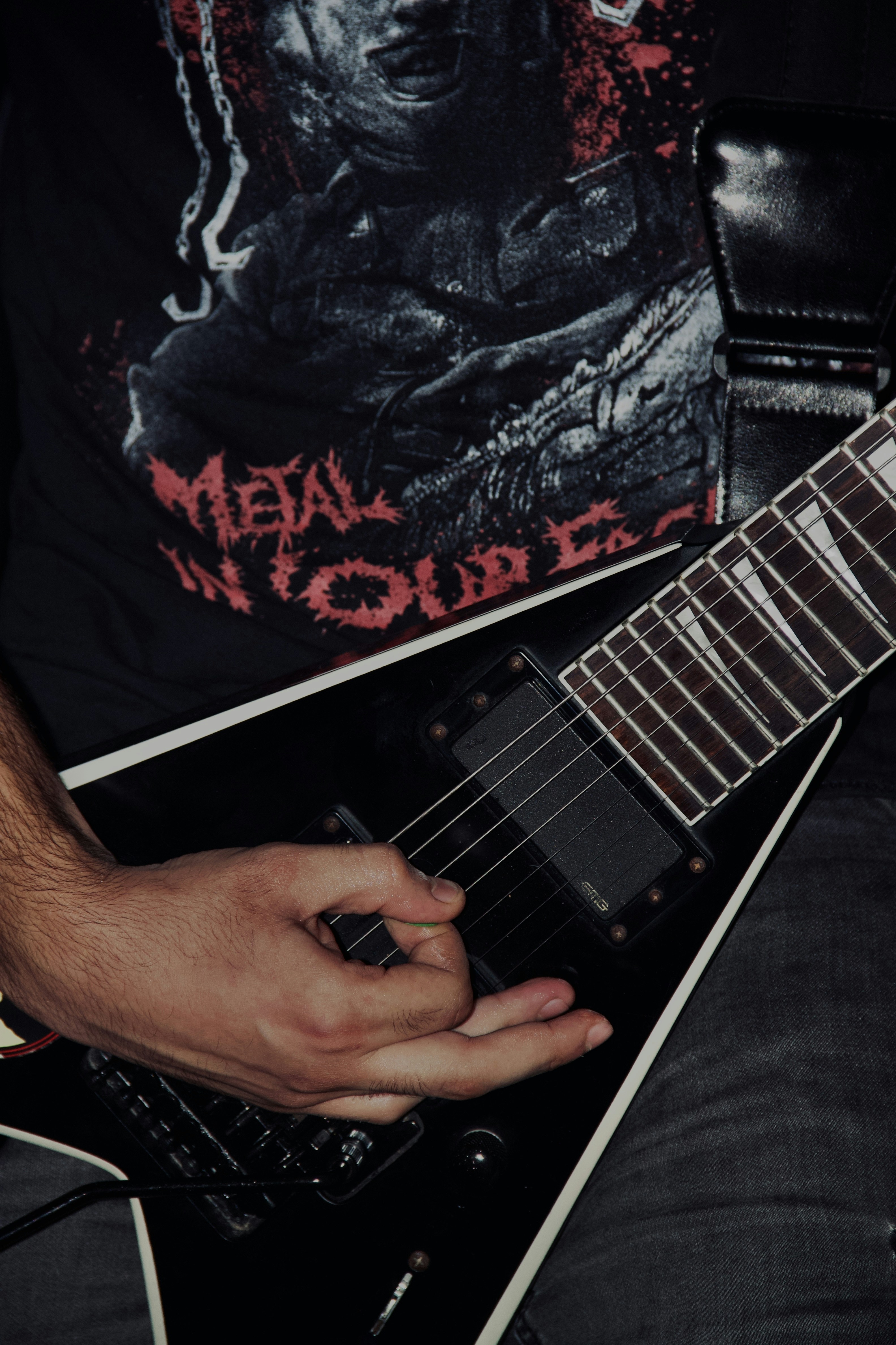 Electric Heartbeat Tee