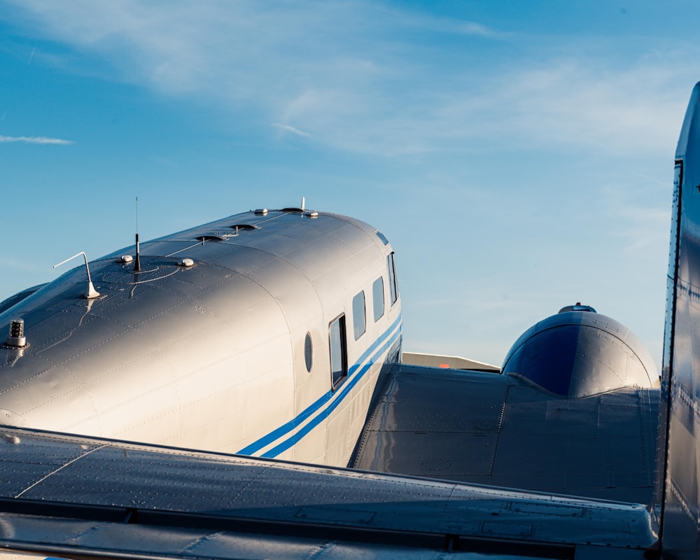 a close up of the nose of an airplane