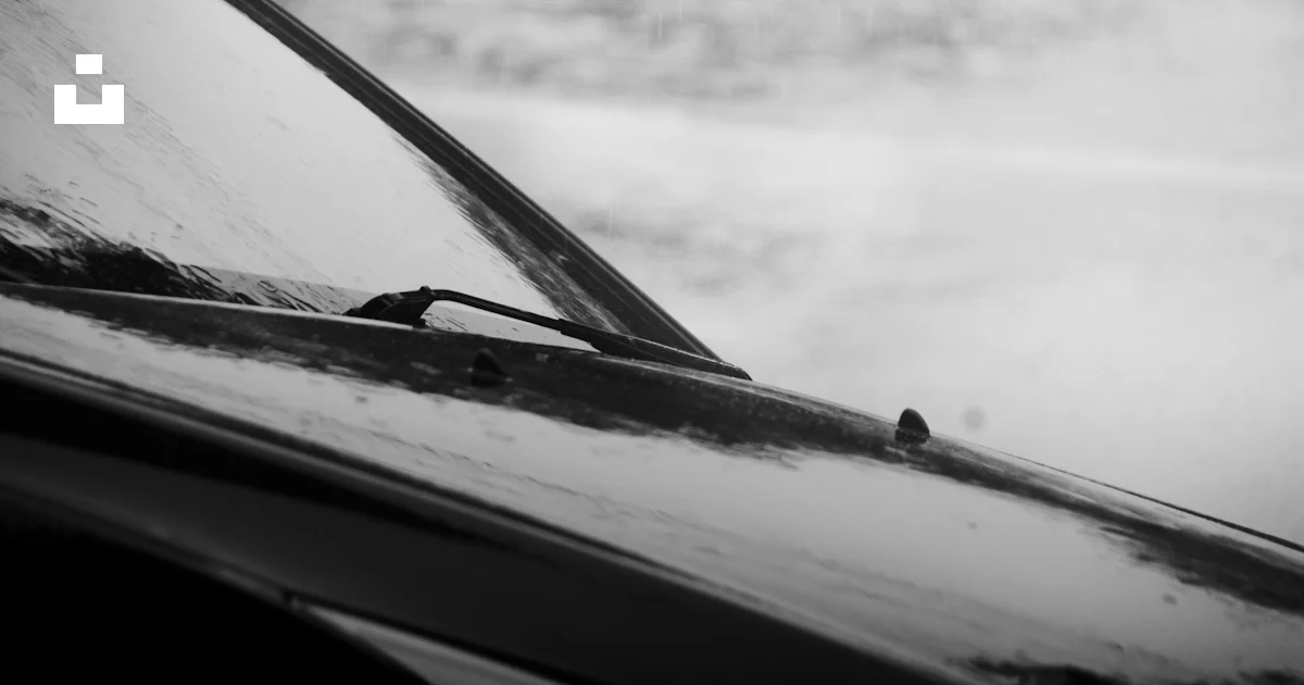 Windscreen Photo A close up of the windshield of a car photo – Free Windshield Image on ...