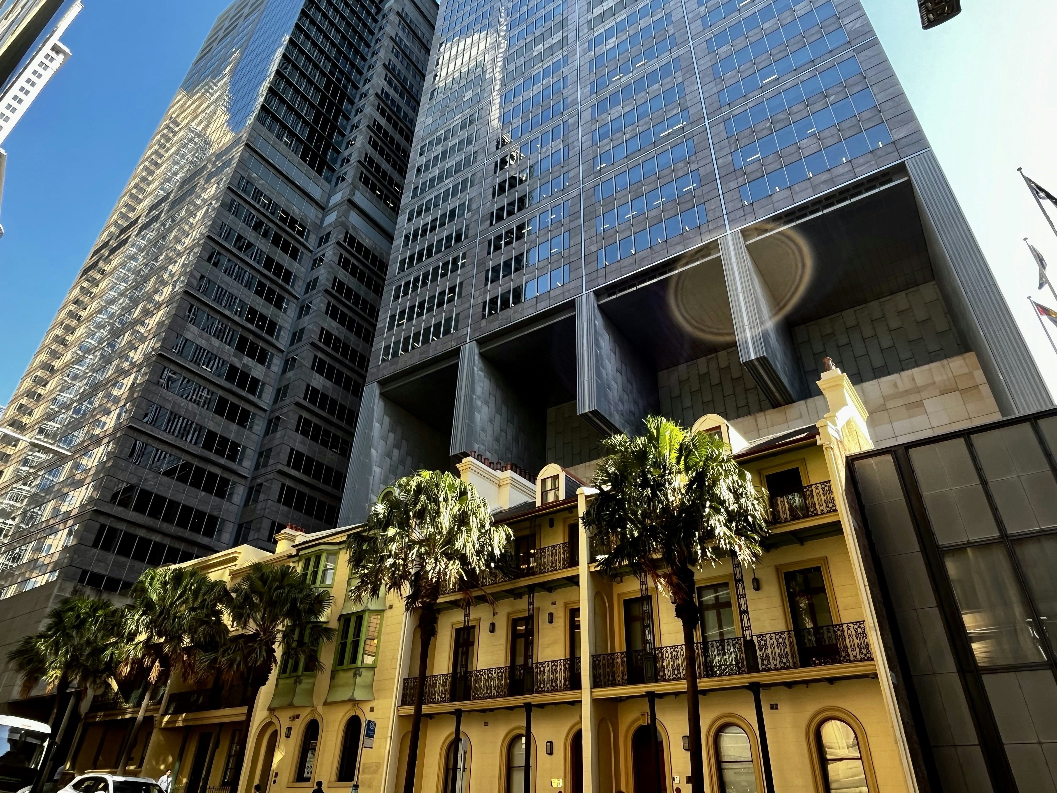 Photo by pierrehenry