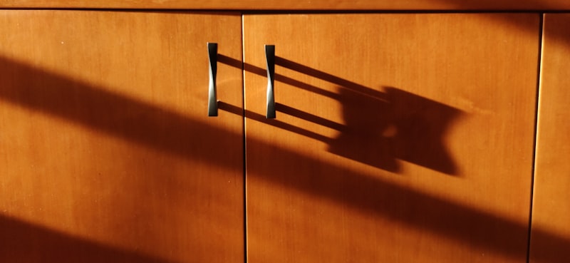 Slim Profile Handle — Matt Black