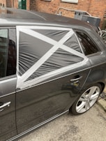 A mobile service vehicle ready for windshield repair.