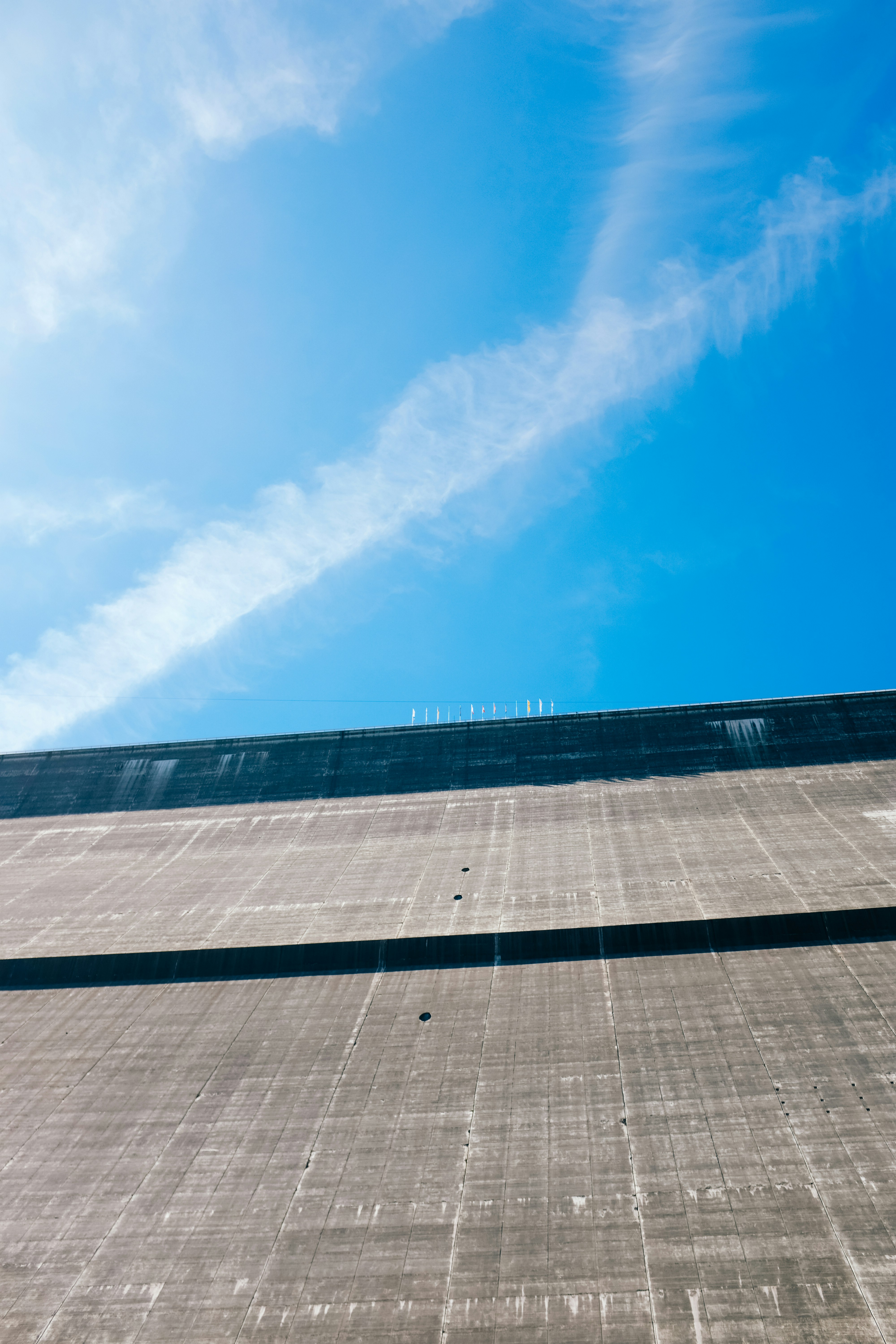 Photo by adrienolichon