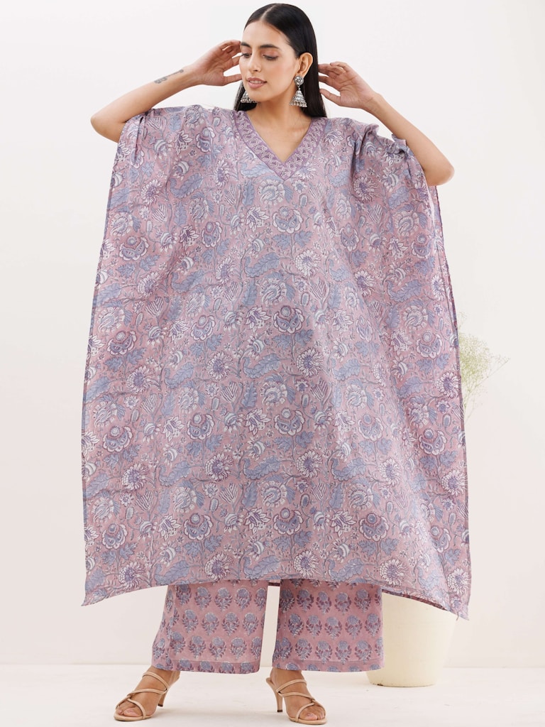 The Ivory Flow Abaya