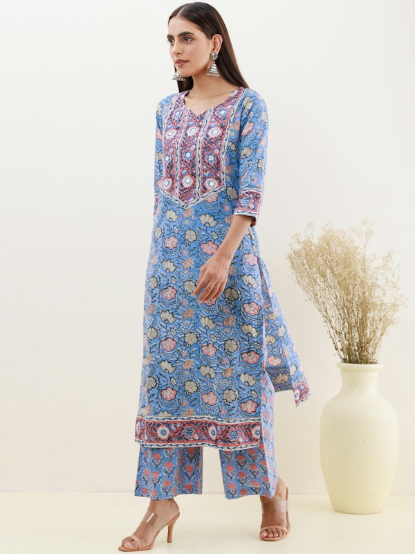 Plum Festive Embroidered Kurta