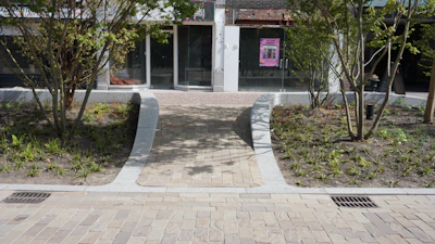 The modern, well-lit entrance of Prayas Manthan coaching institute.