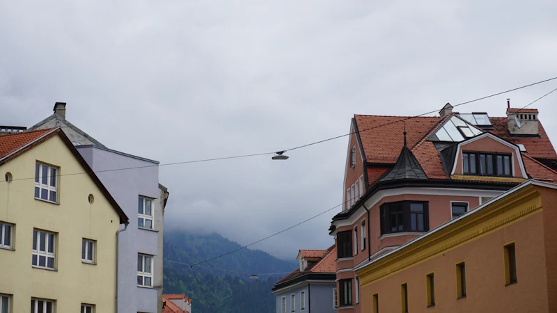 Best Pet-Friendly Hotels and Stays in Innsbruck for Travelers With Furry Companions