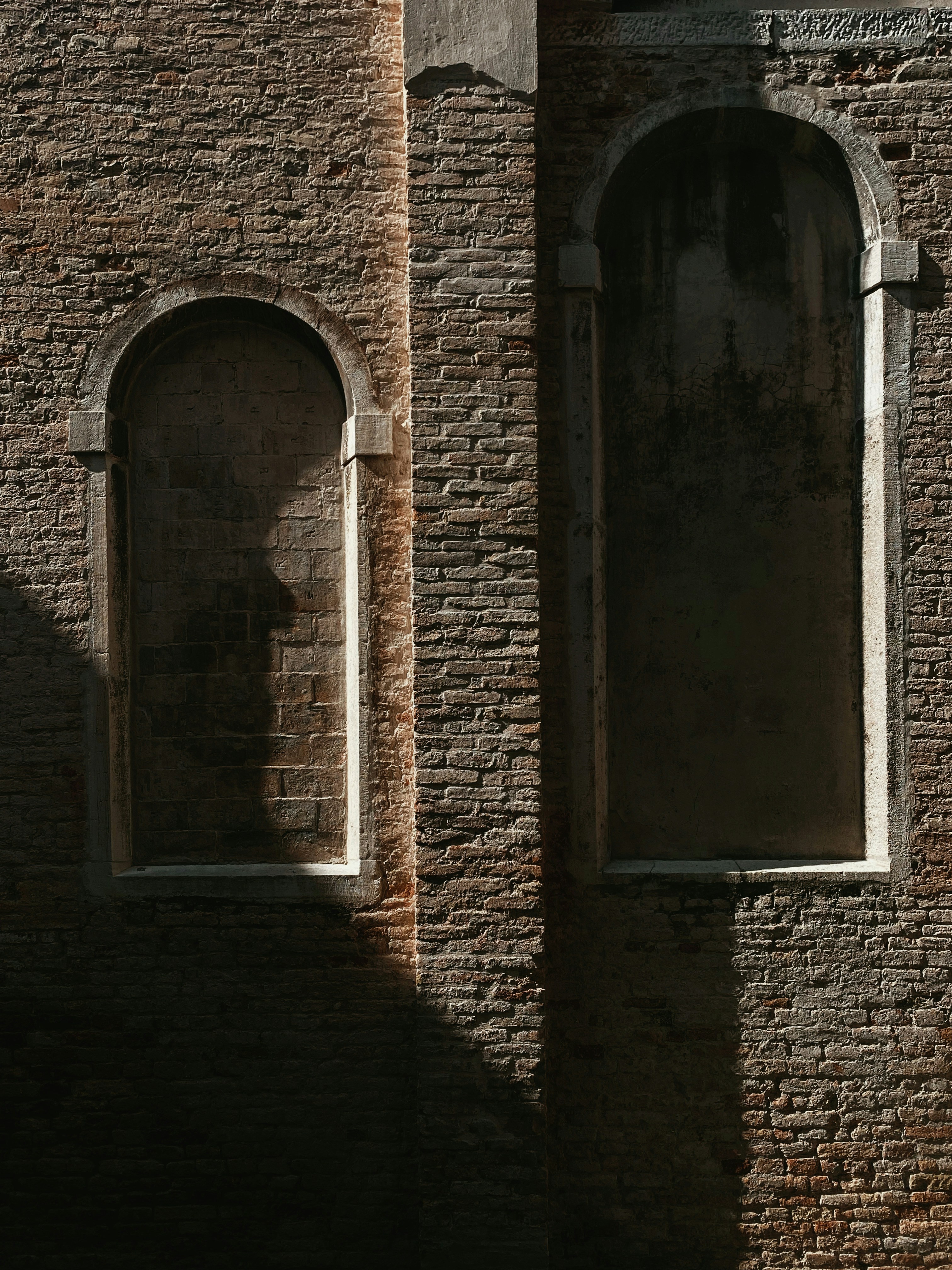 Photo by alexandraleru