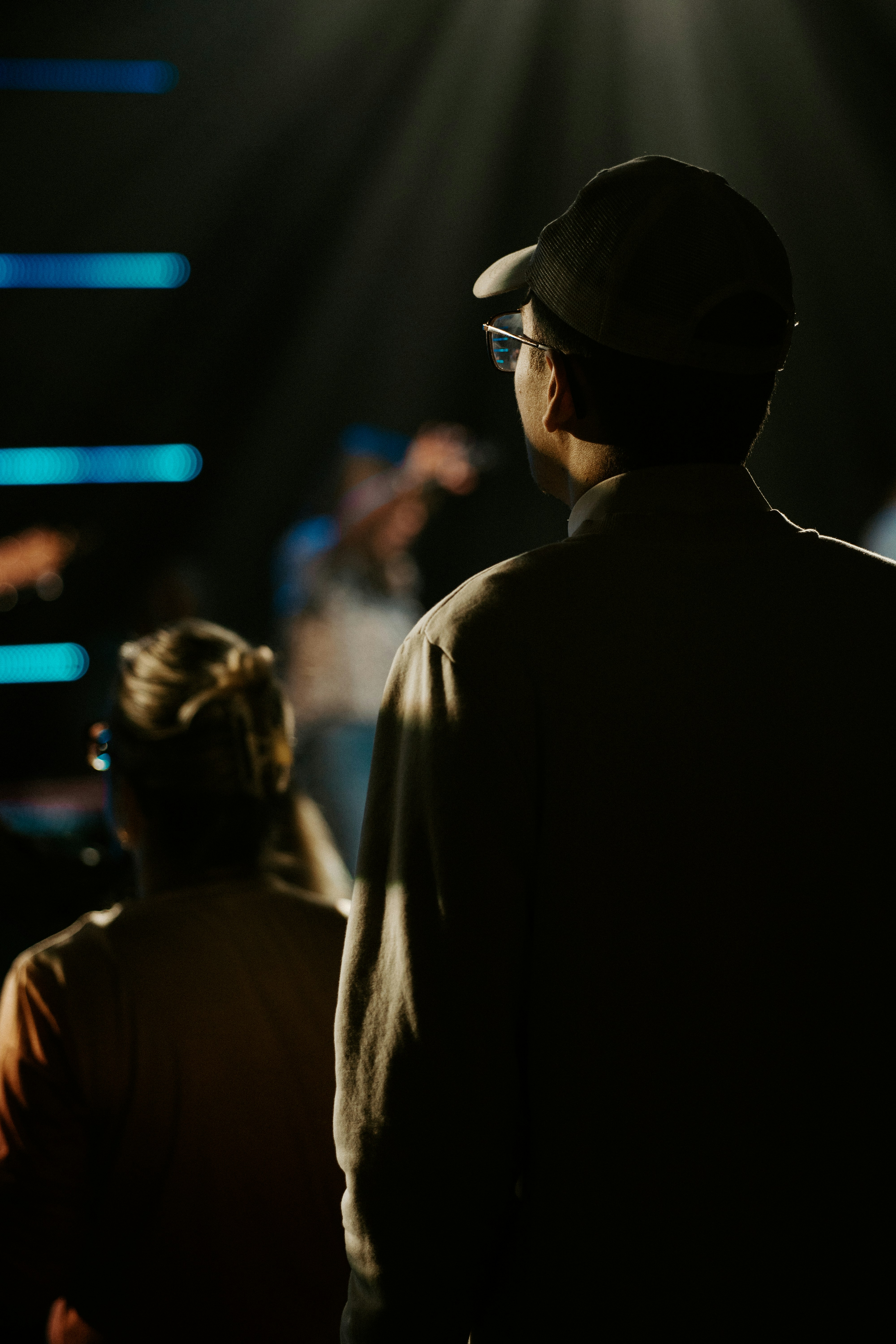a man standing in front of a crowd of people