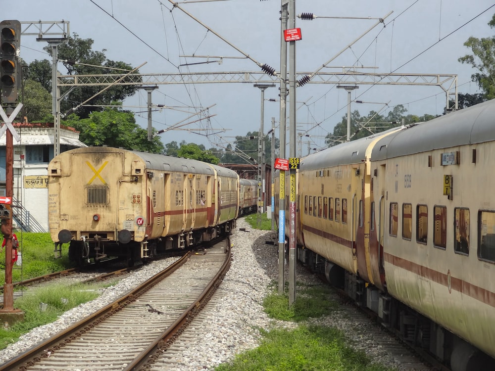 a couple of trains that are next to each other