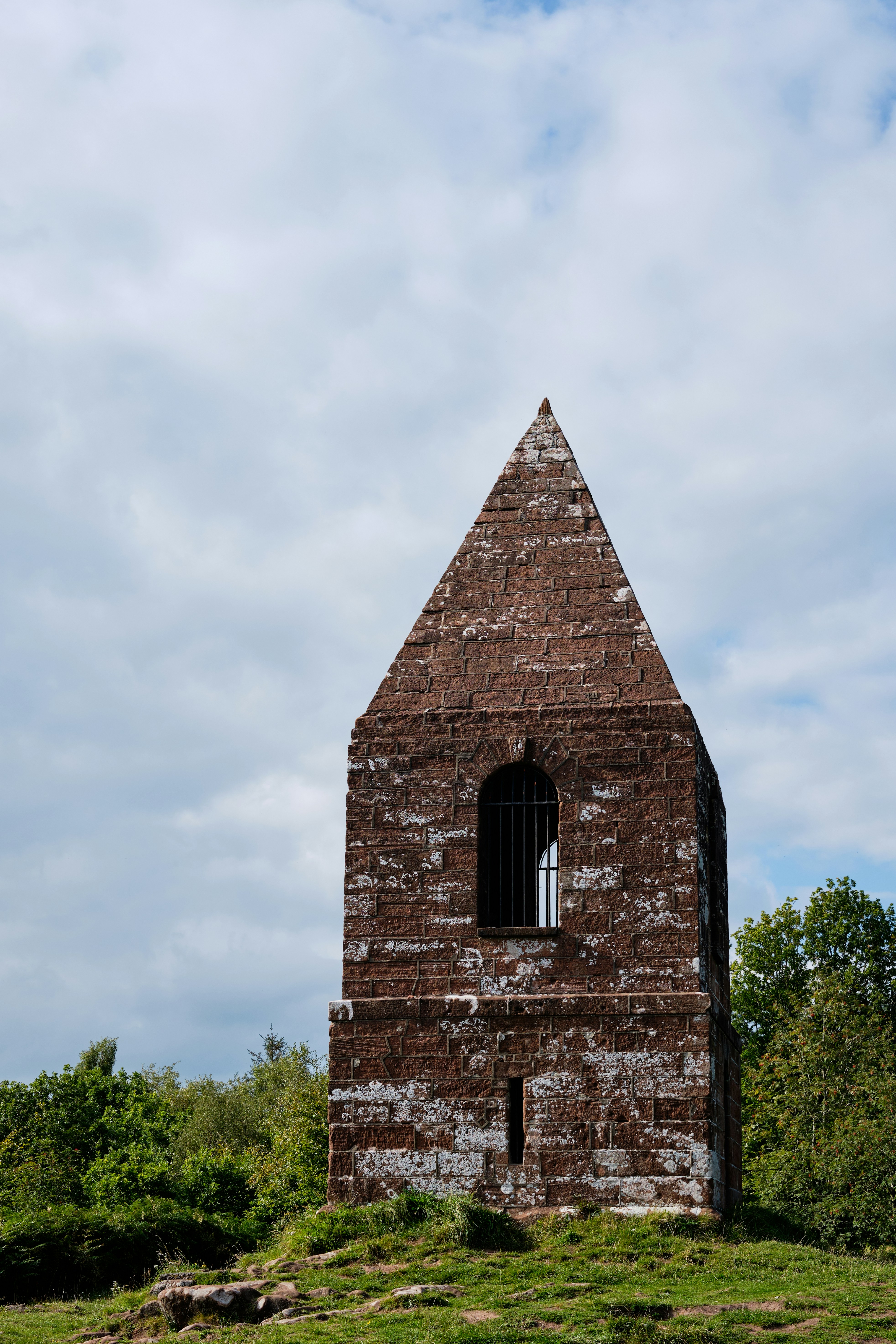 Photo by frostroomhead