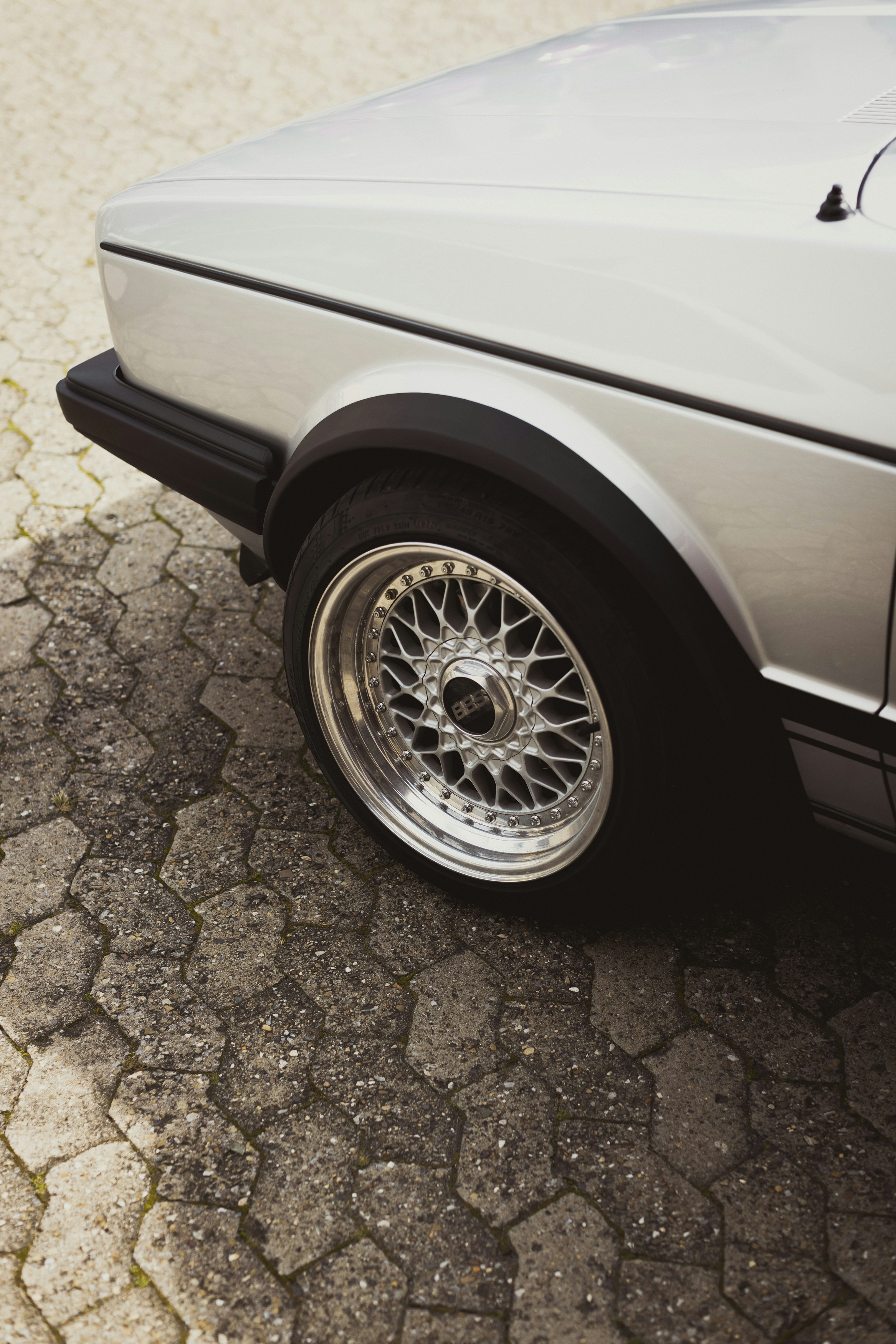 Photo by markusspiske