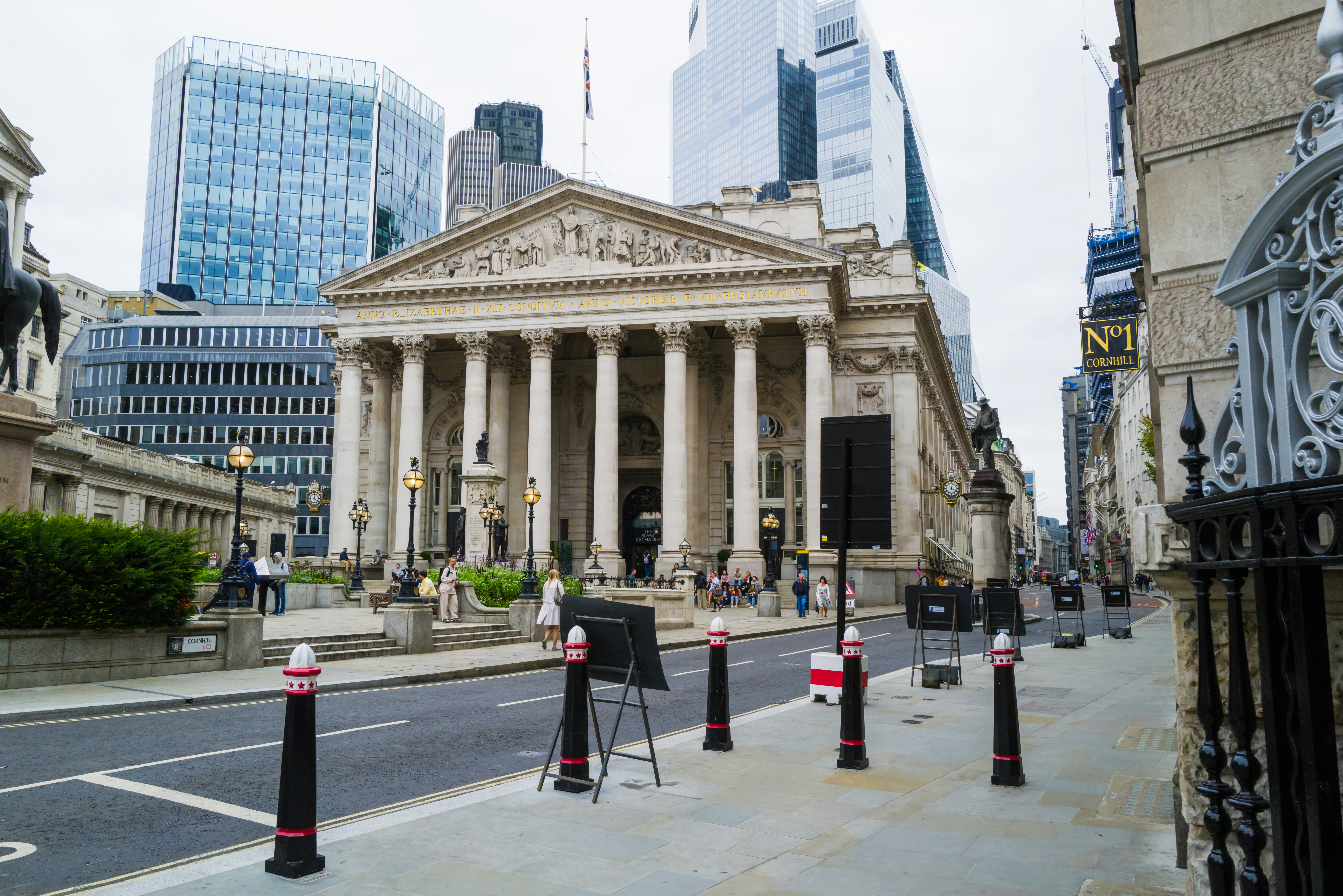 Royal exchange