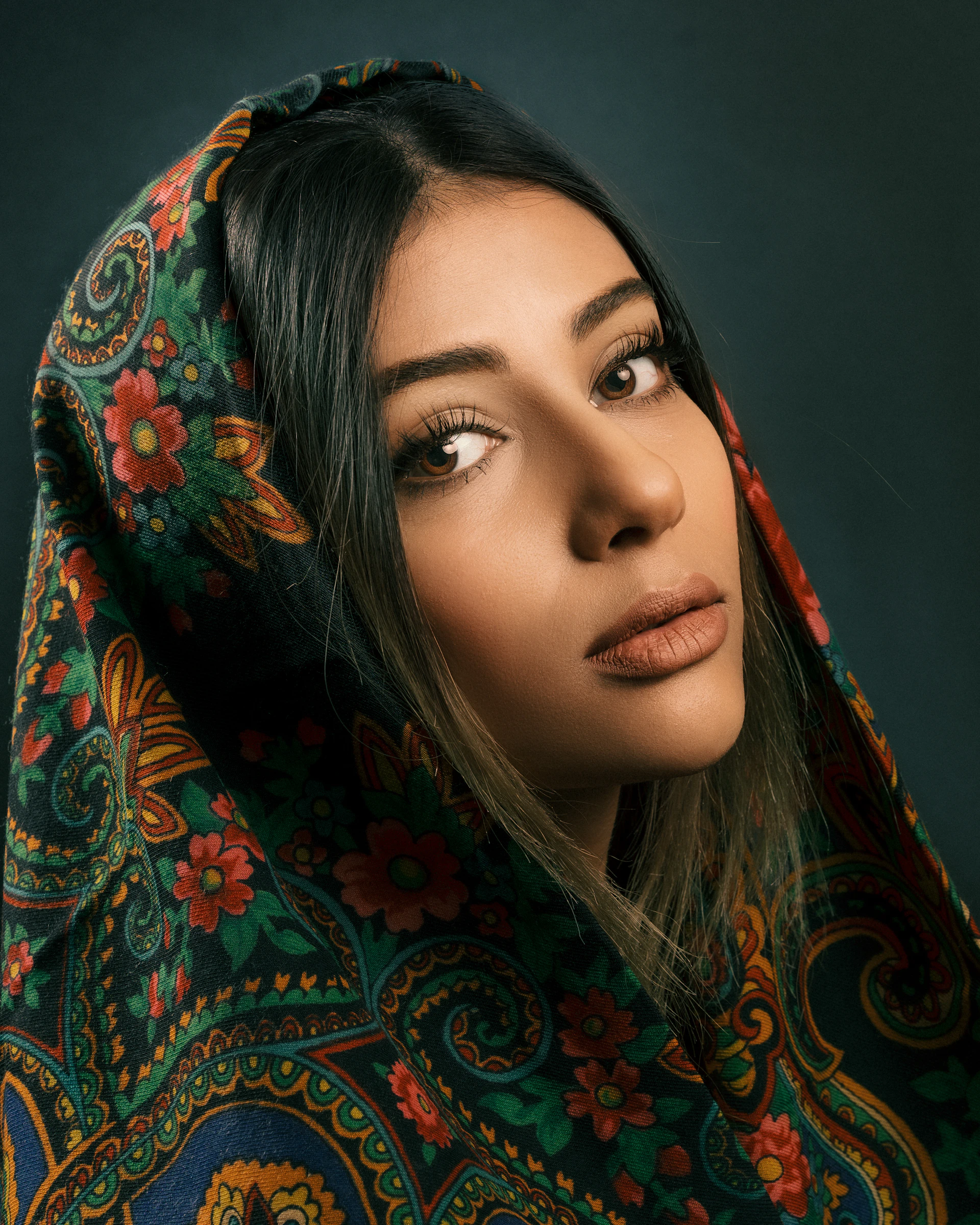 black and white bed linen