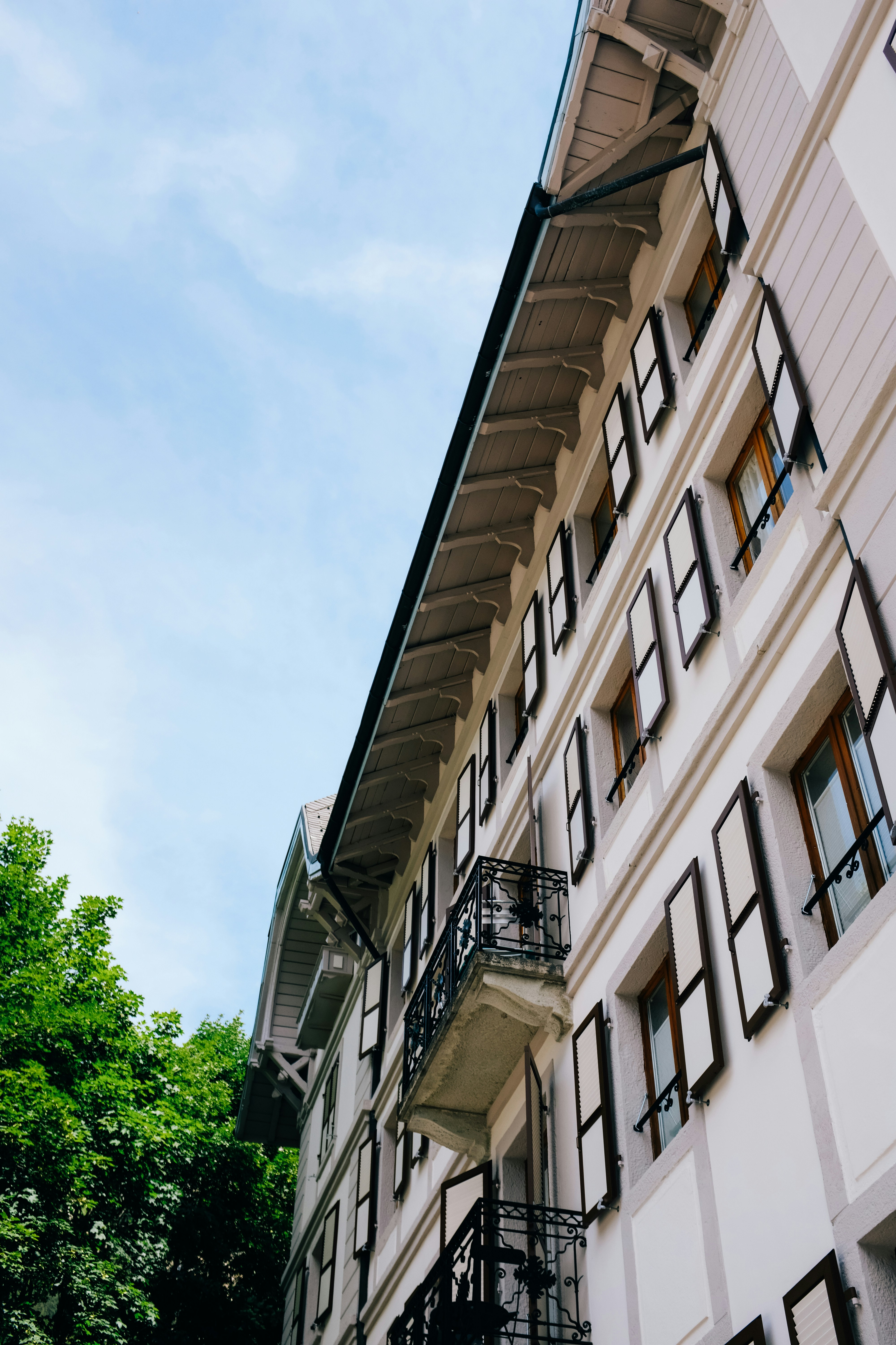 Photo by adrienolichon