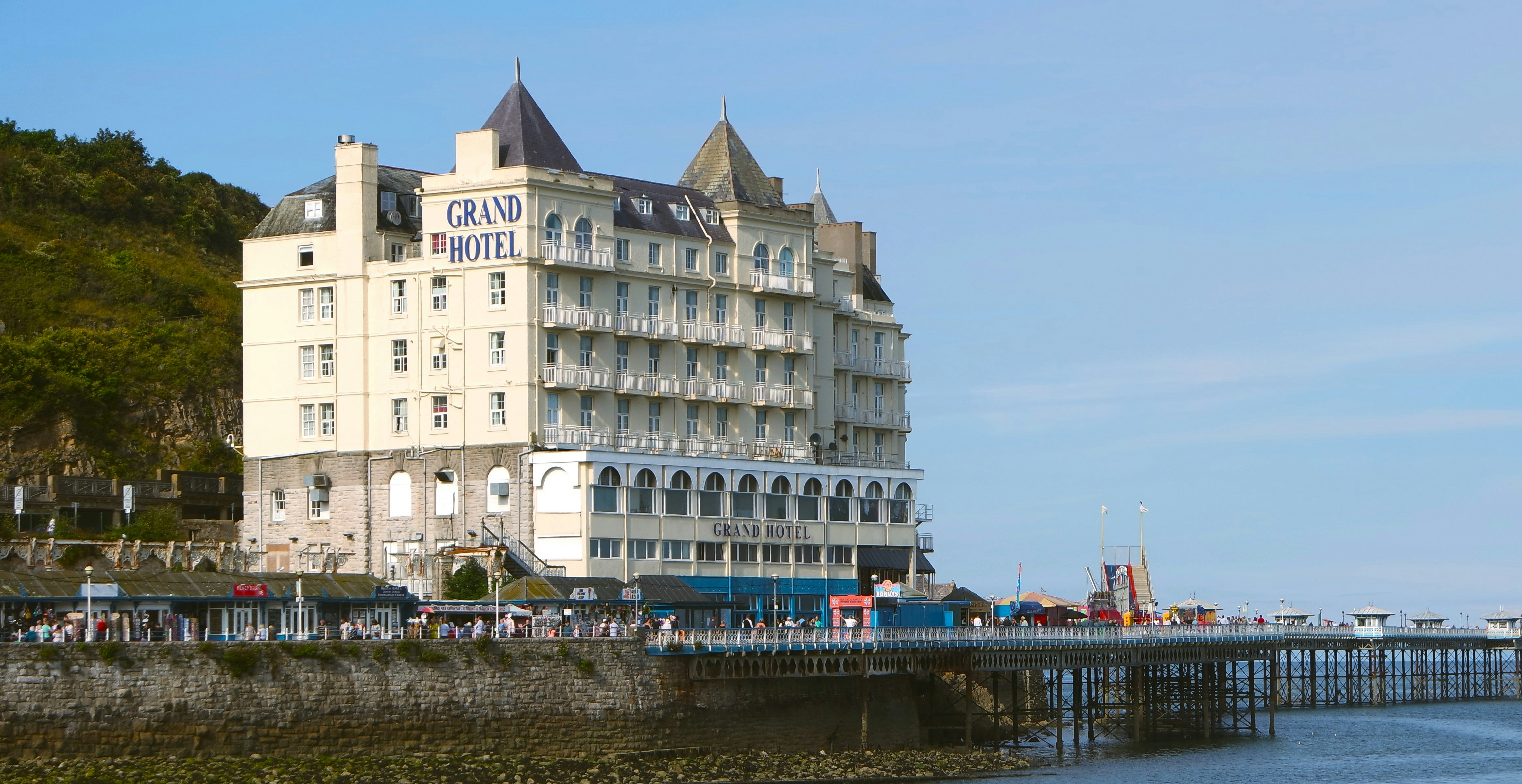 "Indra Regent Hotel"