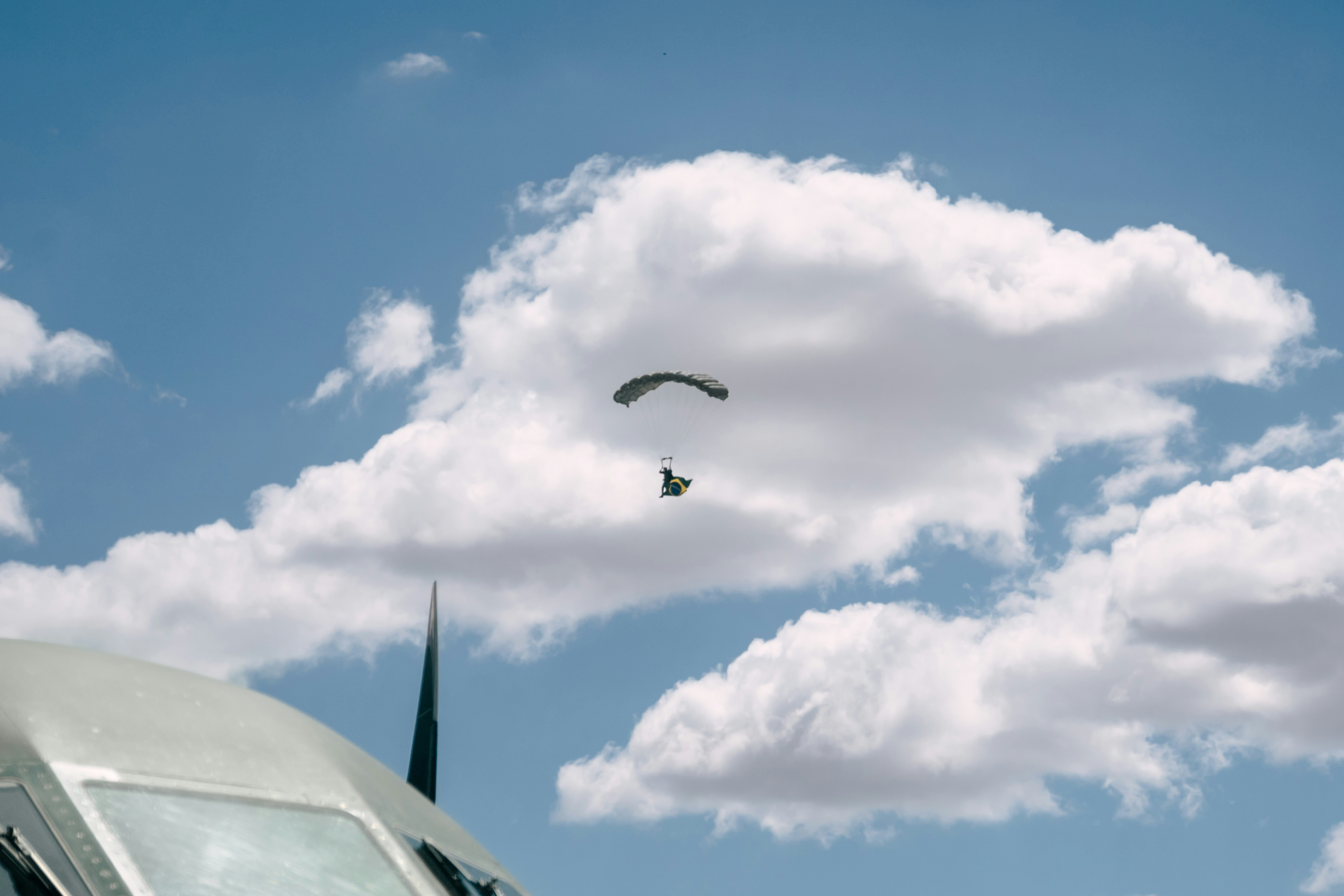 Sognare di Volare 2026: Interpretazione Psicologica Profonda