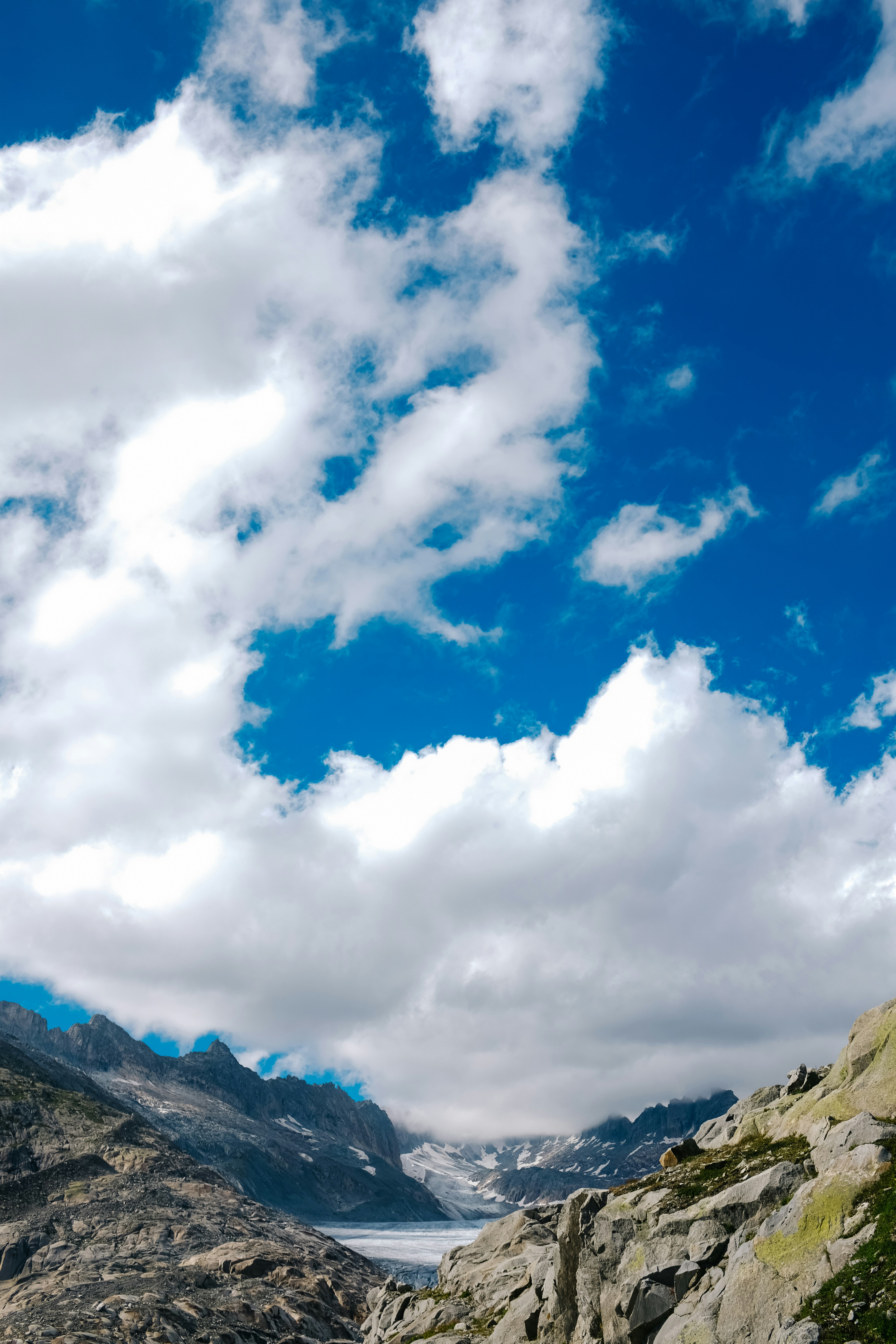 Photo by adrienolichon