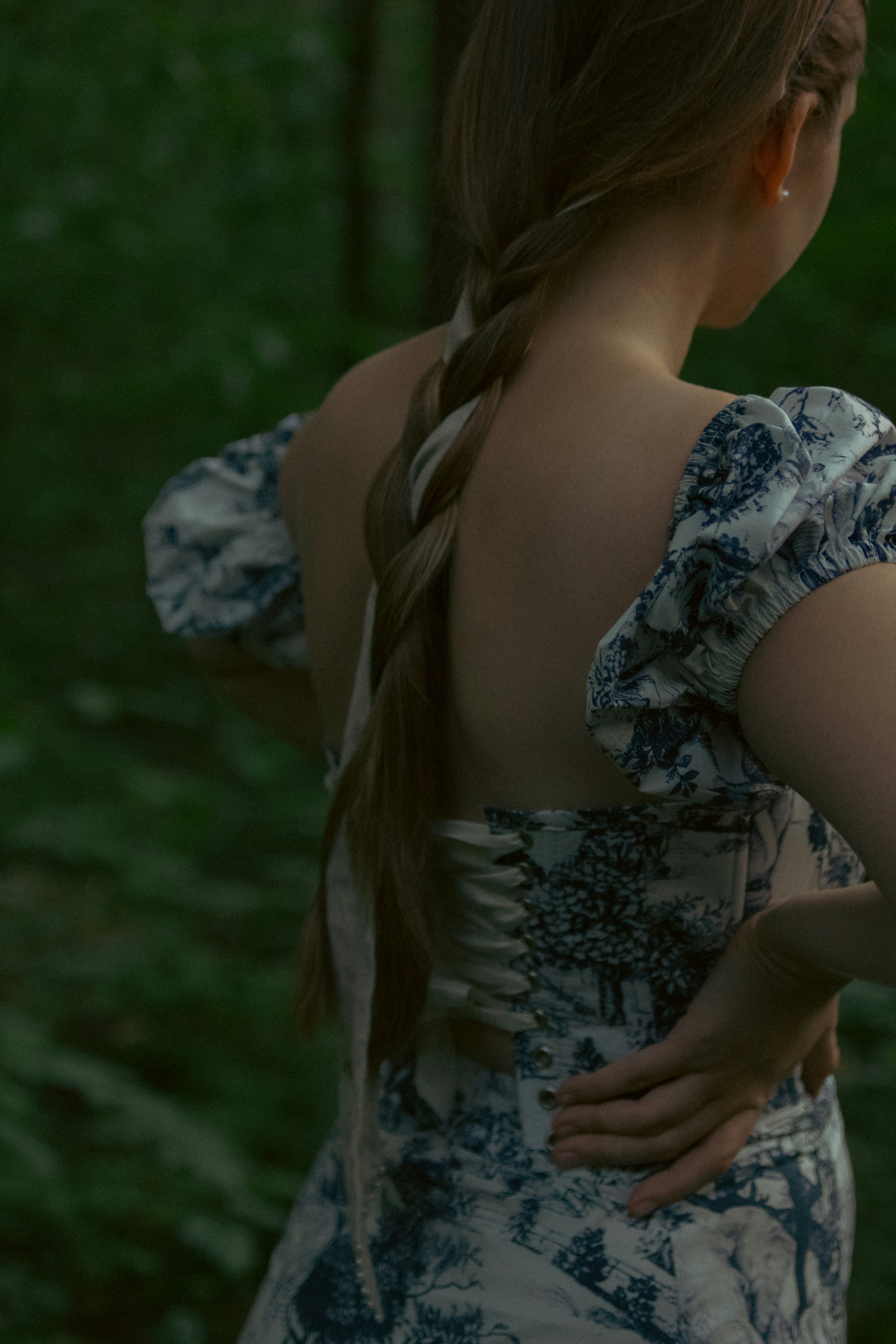 A woman in a dress standing in a forest photo – Free Image on Unsplash