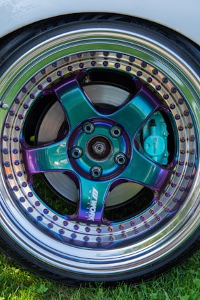 A dynamic visualizer tool showcasing various wheel designs.