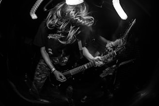 A clipping from a music blog highlighting Dani's unique stage presence.