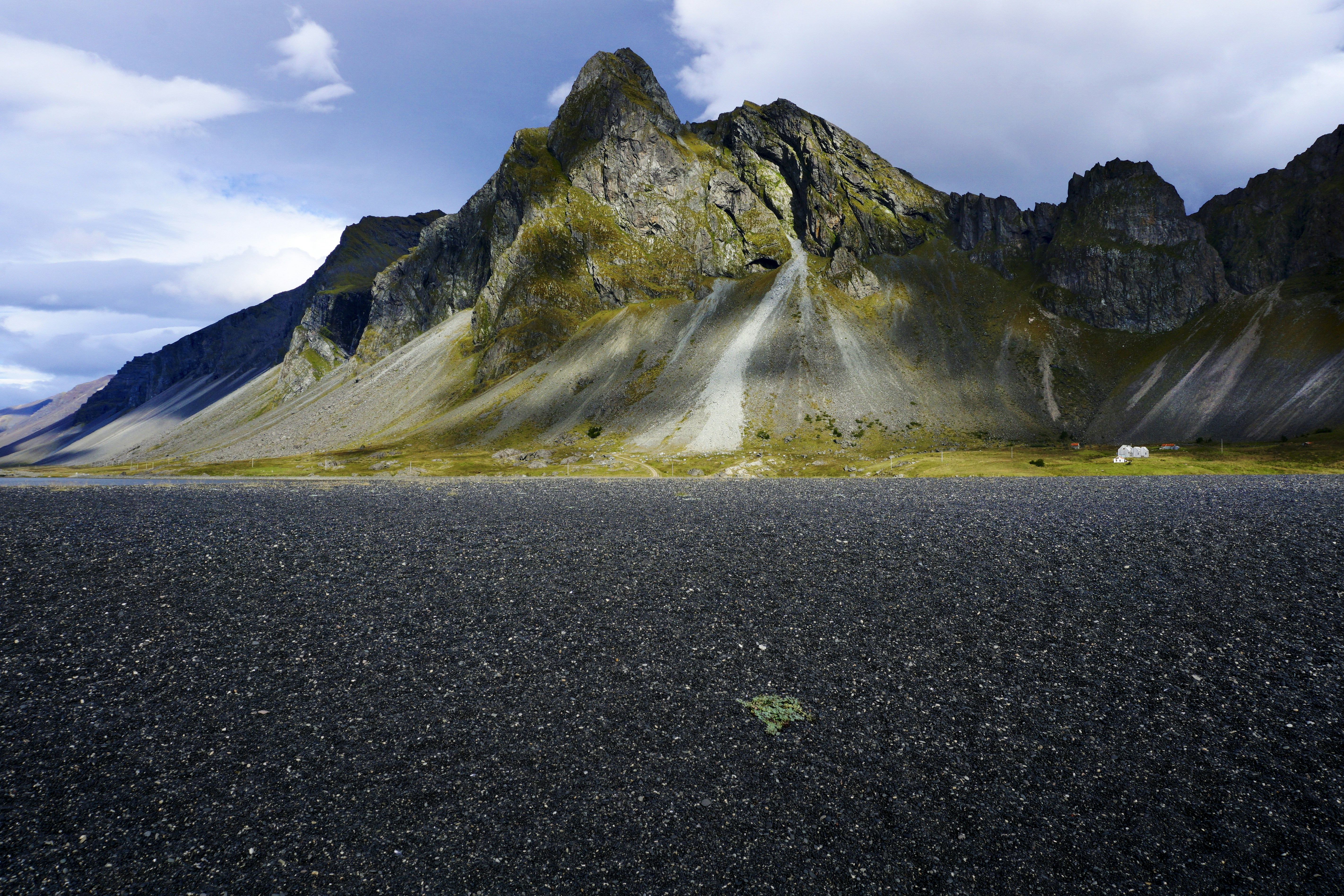 Photo by artemisdesign