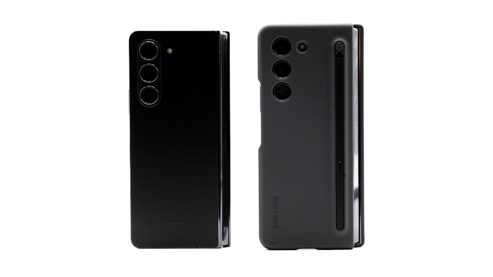 the back and side of a black cell phone