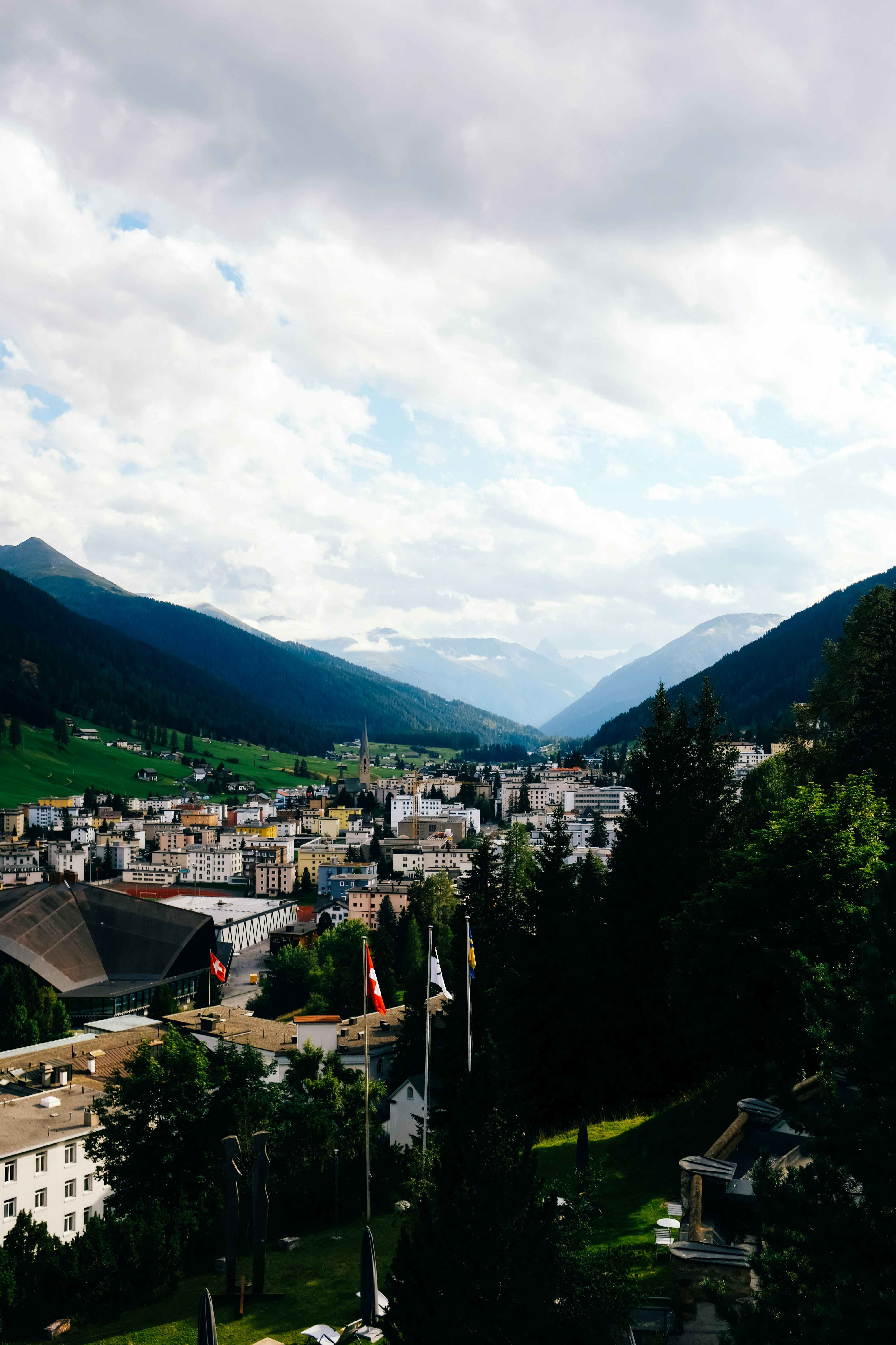 Photo by adrienolichon