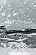 Quick windshield replacement