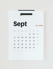 a calendar with the word sep on it
