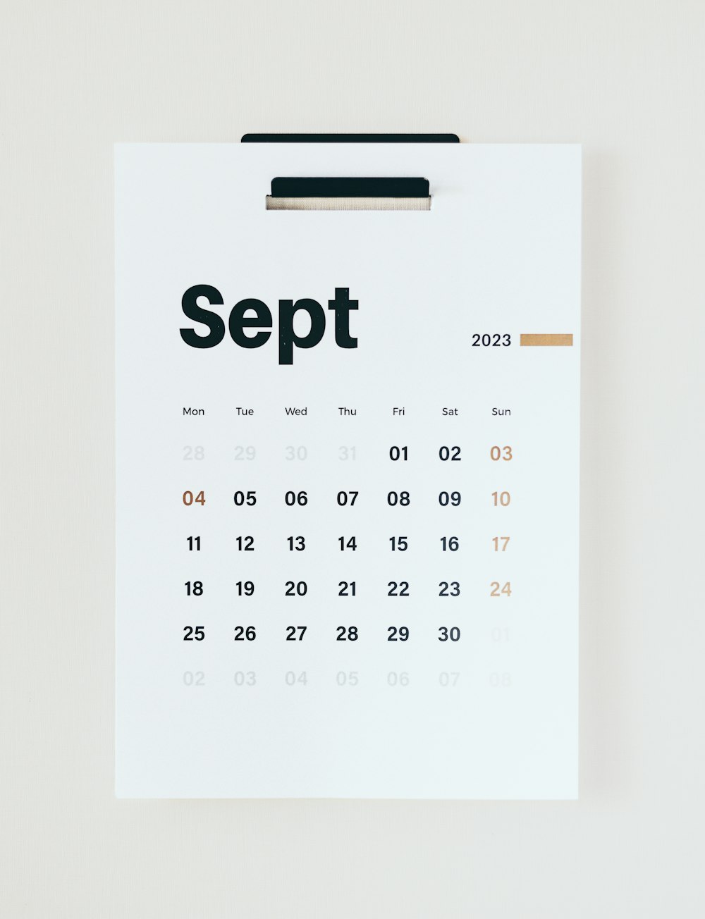 a calendar with the word sep on it