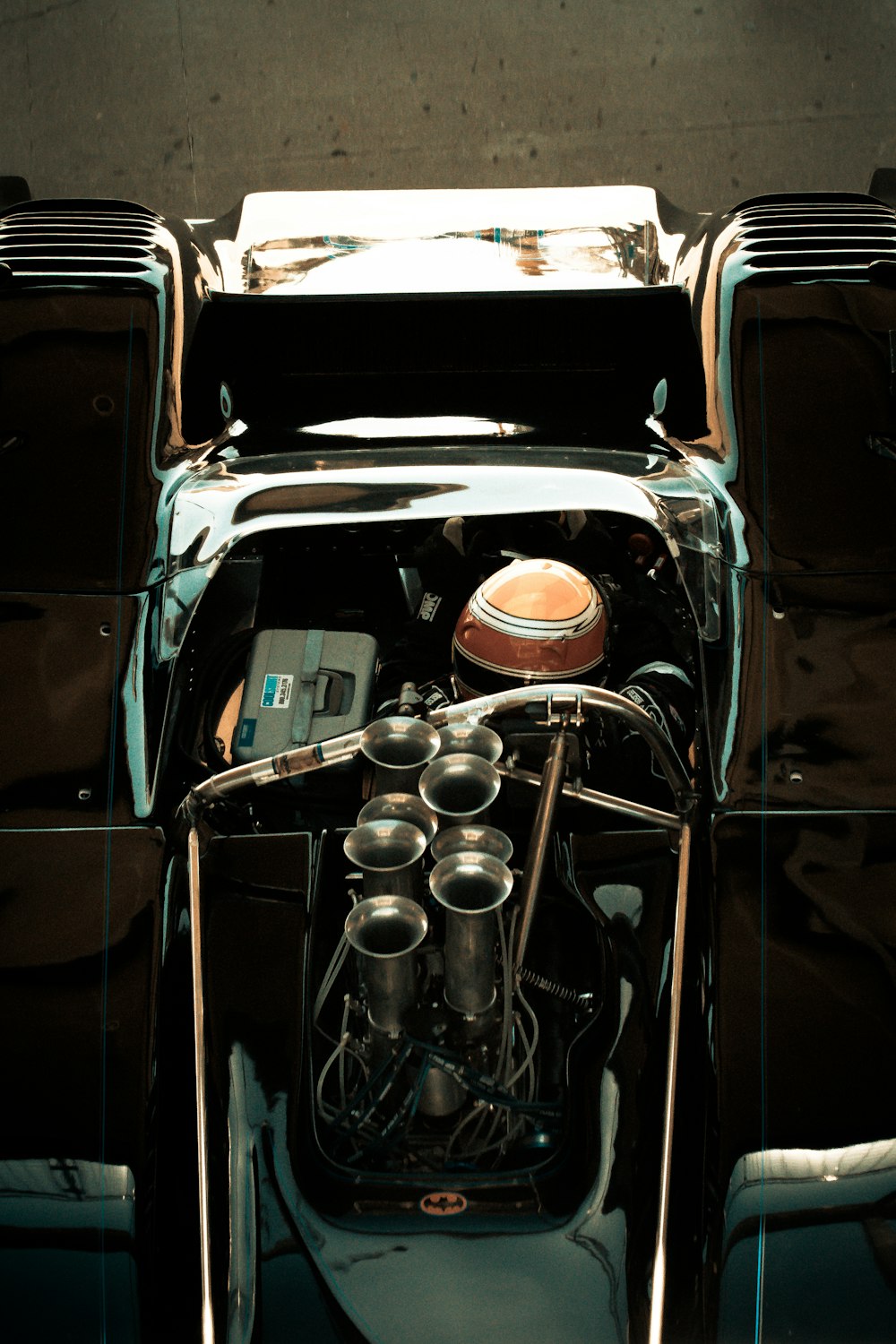 a close up of the engine of a classic car