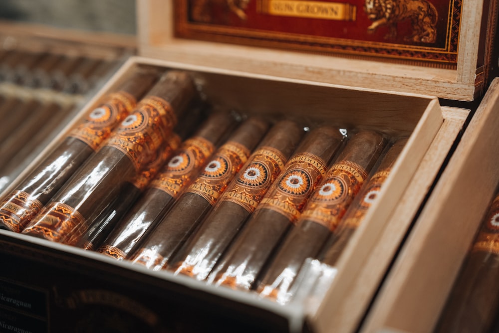 a box of cigars sitting on top of a table