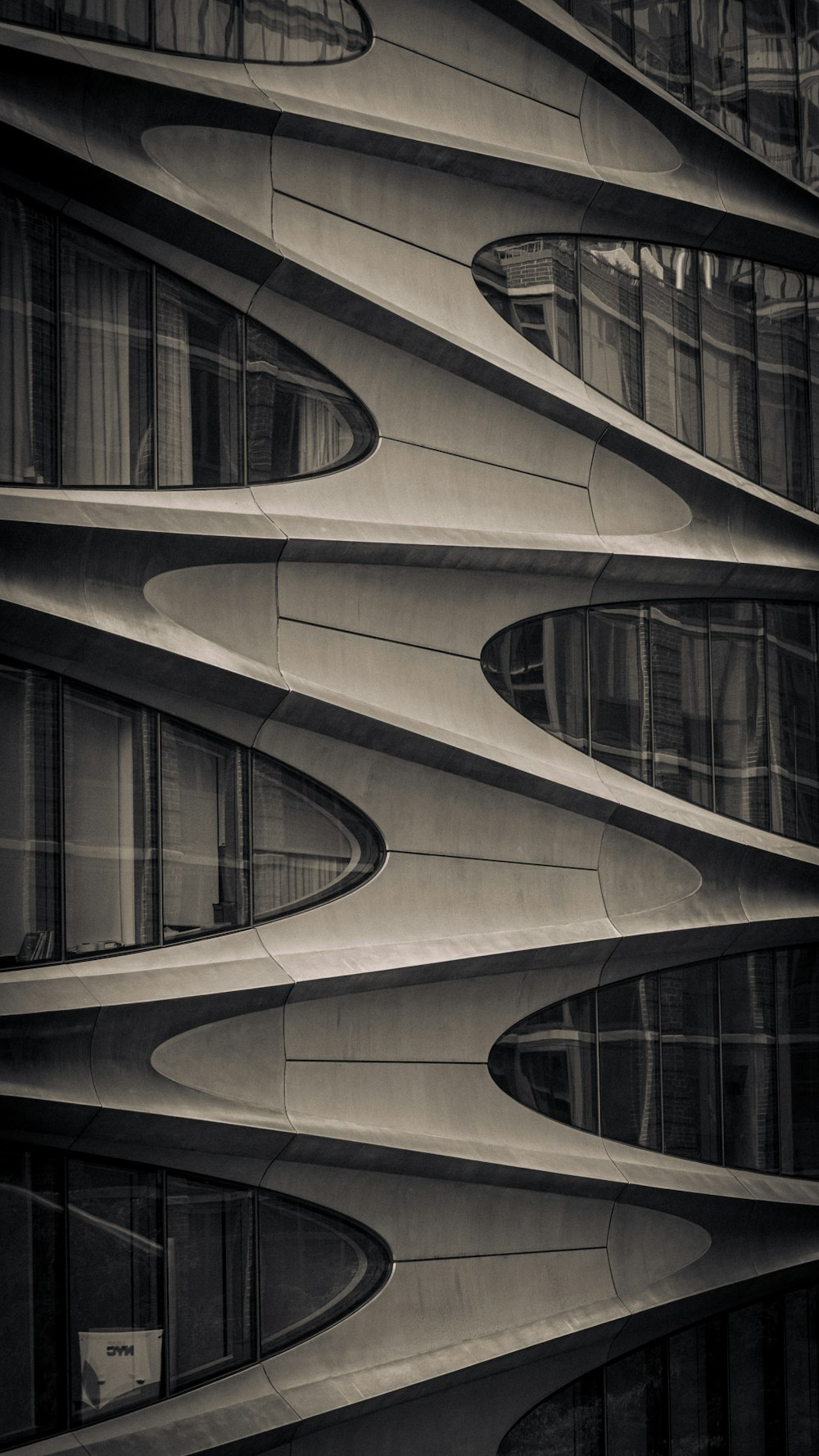 a black and white photo of a building