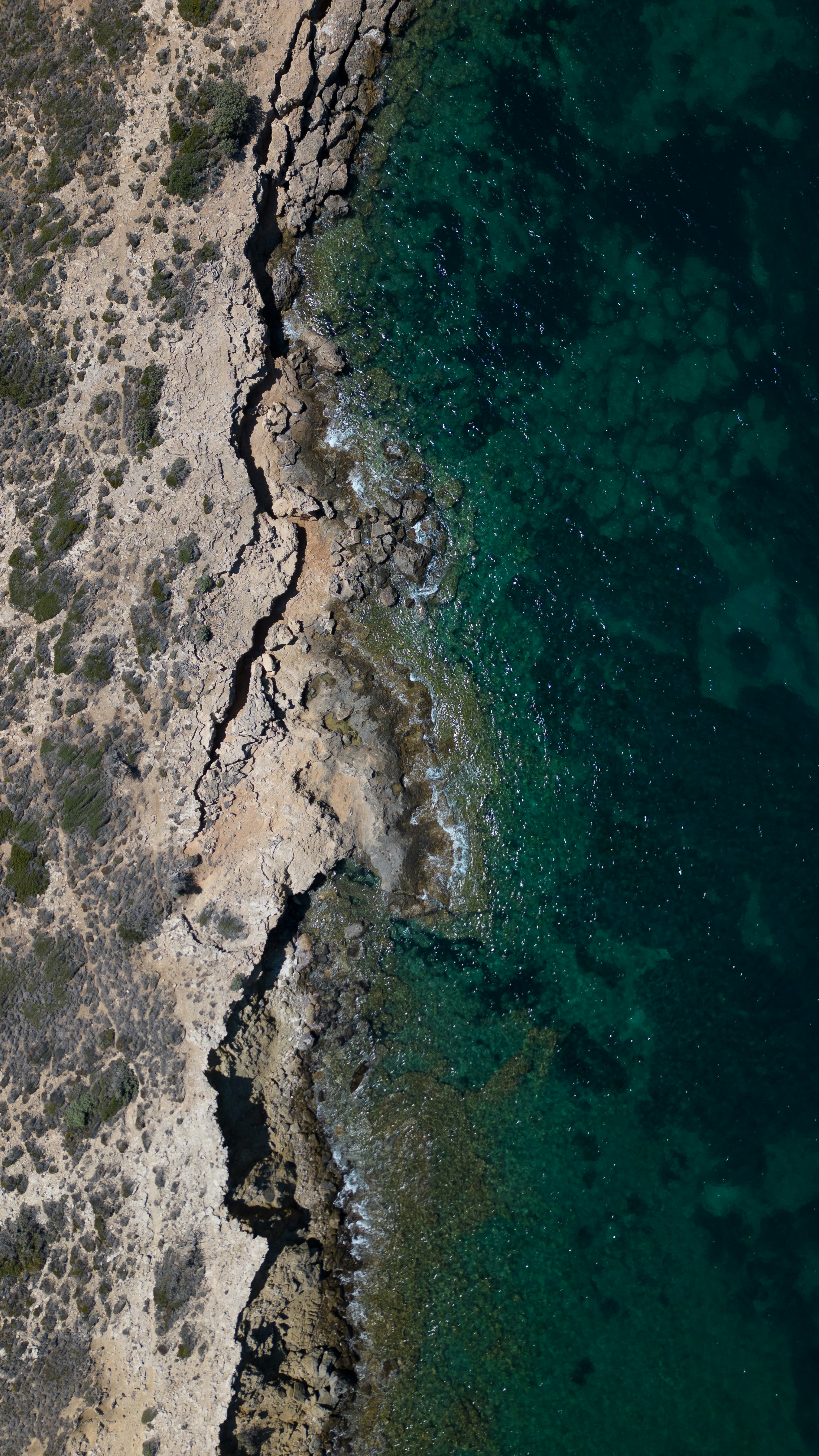 Wasser und Land aus der Vogelperspektive