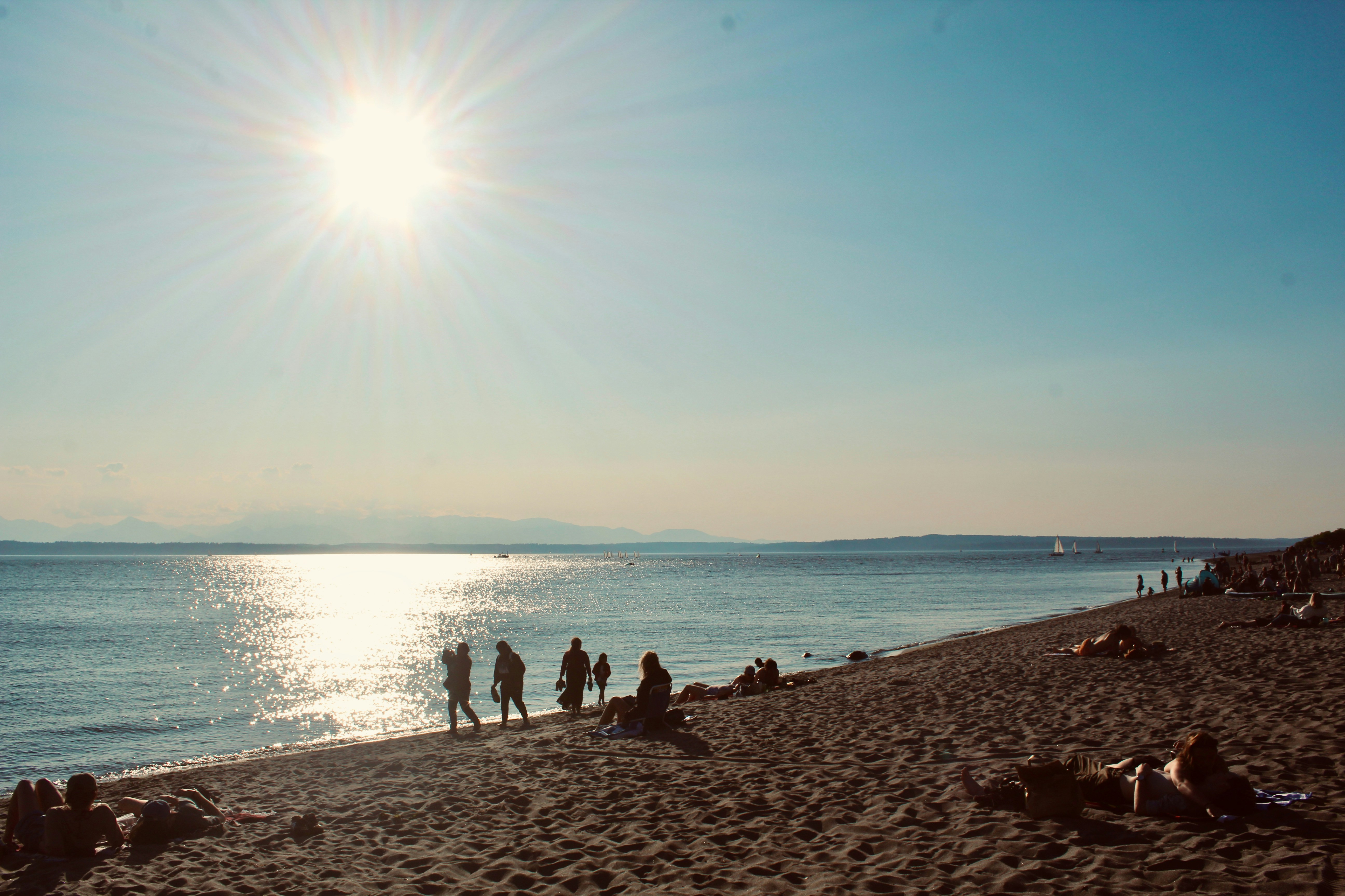 Photo by postcardwalashot