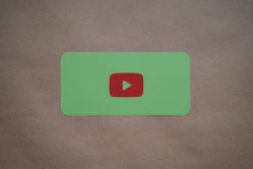 Light green card with solid black border displaying a photo placeholder for a quick and spicy sauce recipe.
