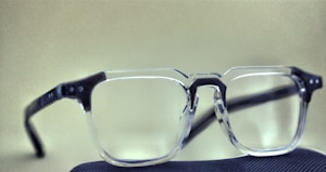 Elegant Minimalist Frames