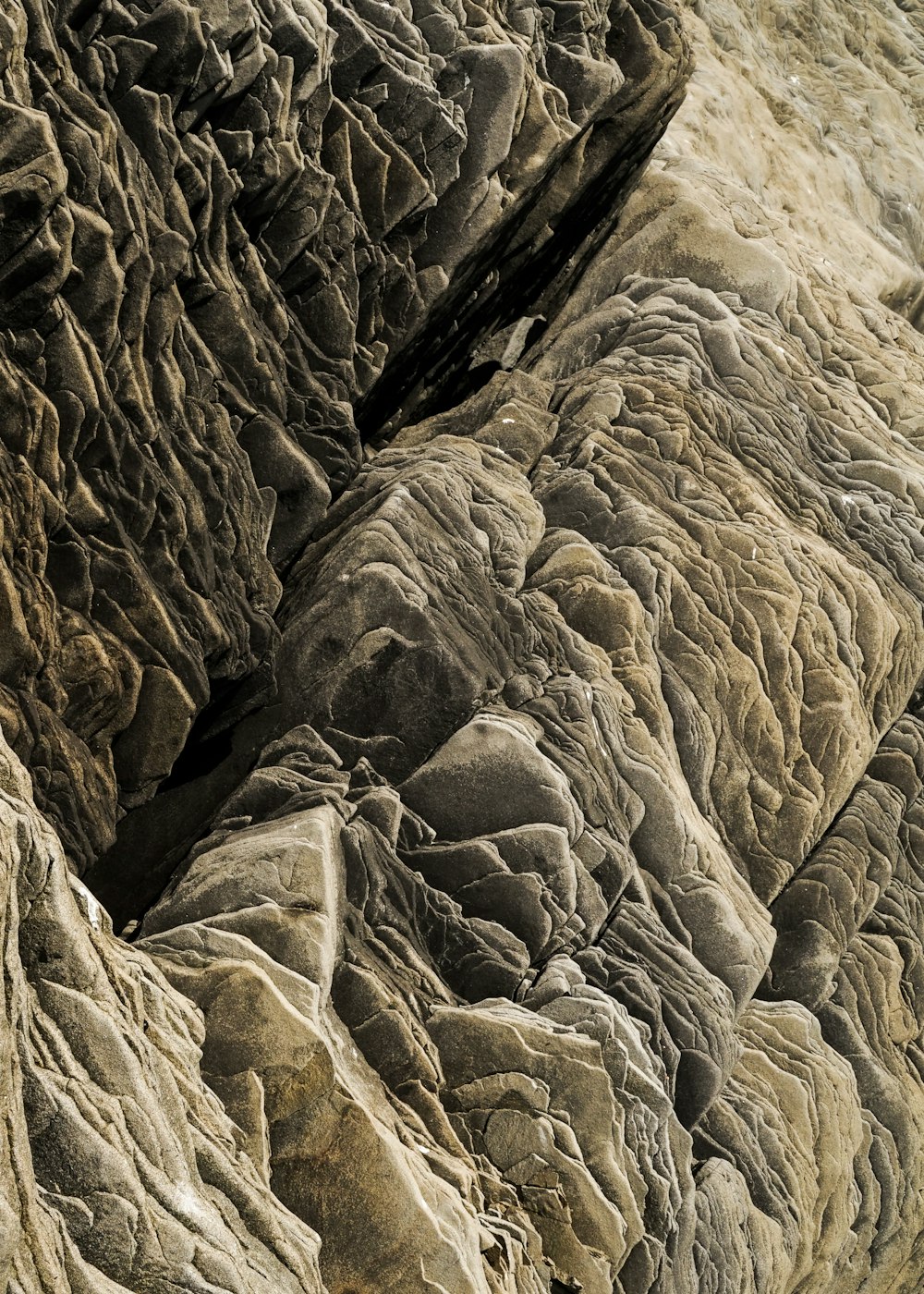 a close up view of a rock formation