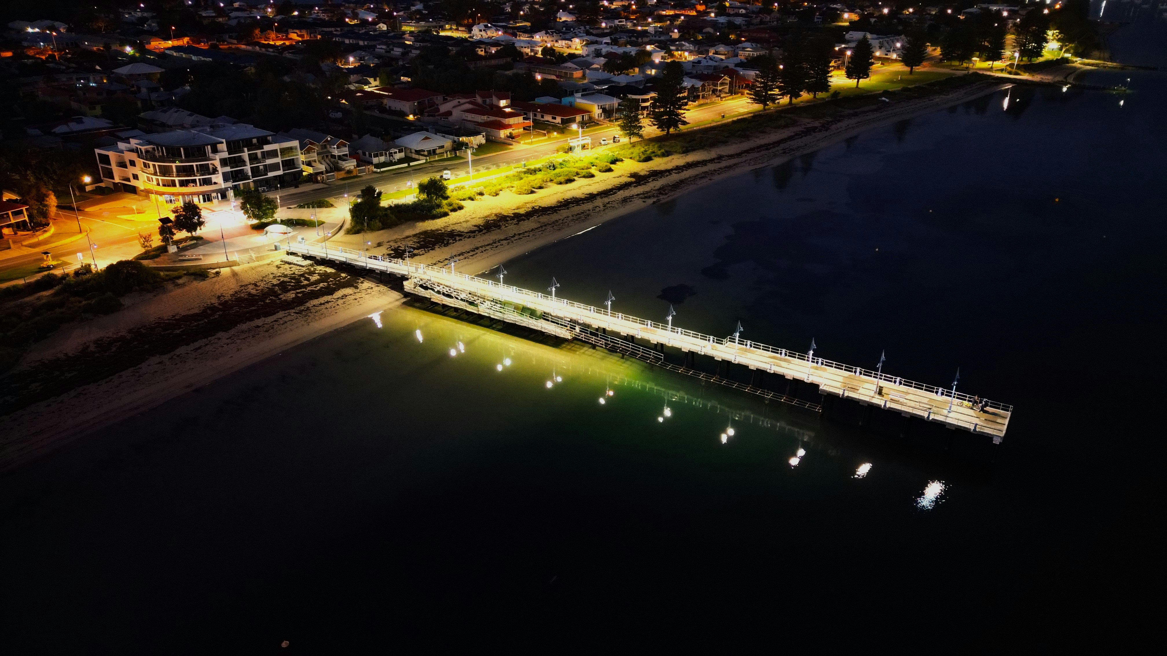 Photo by photoken123