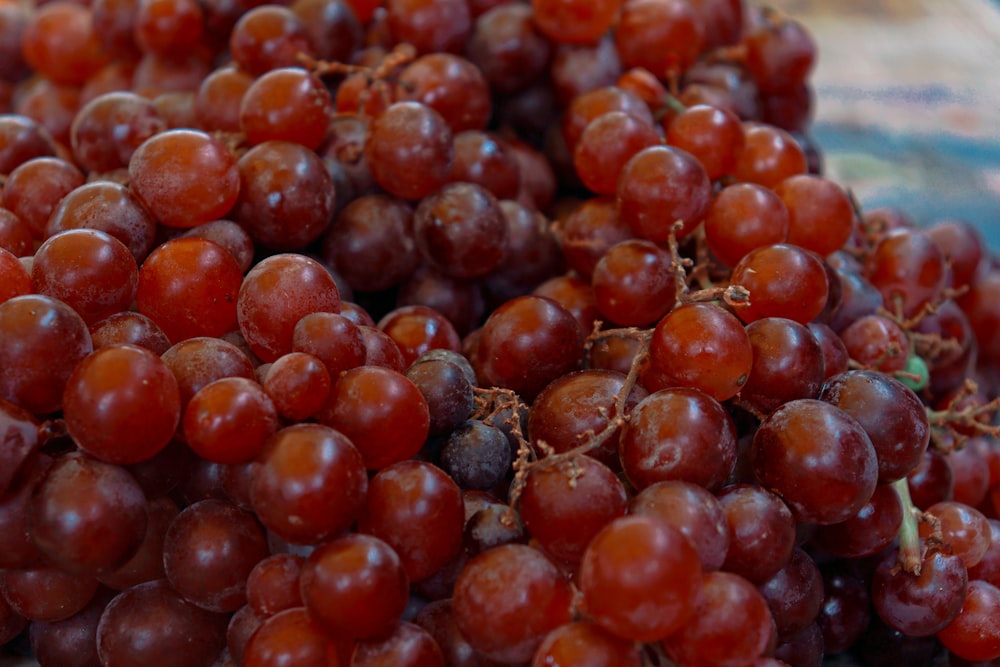 a close up of a bunch of grapes