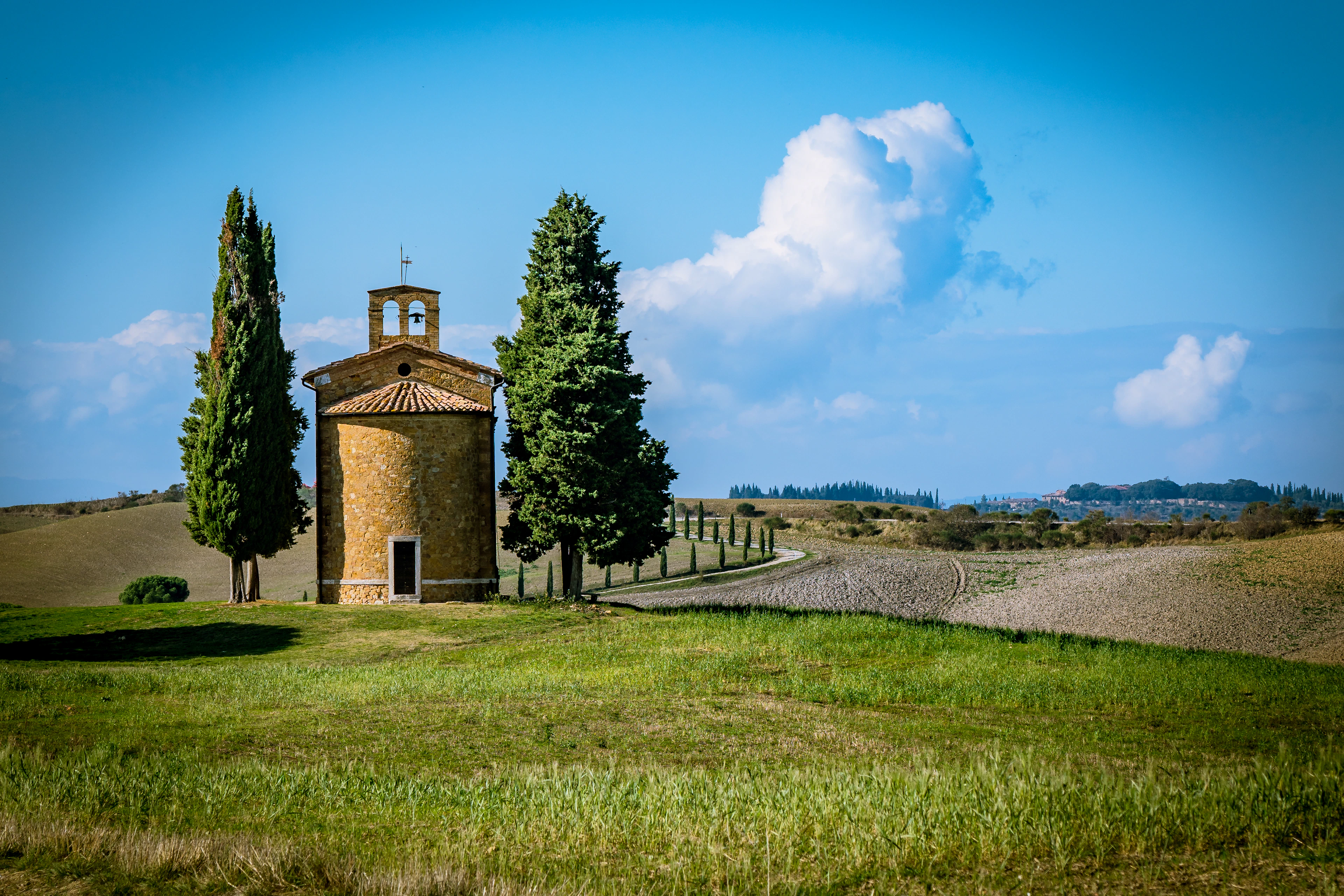 The Vitaleta chapel in the Val d'Orcia fields