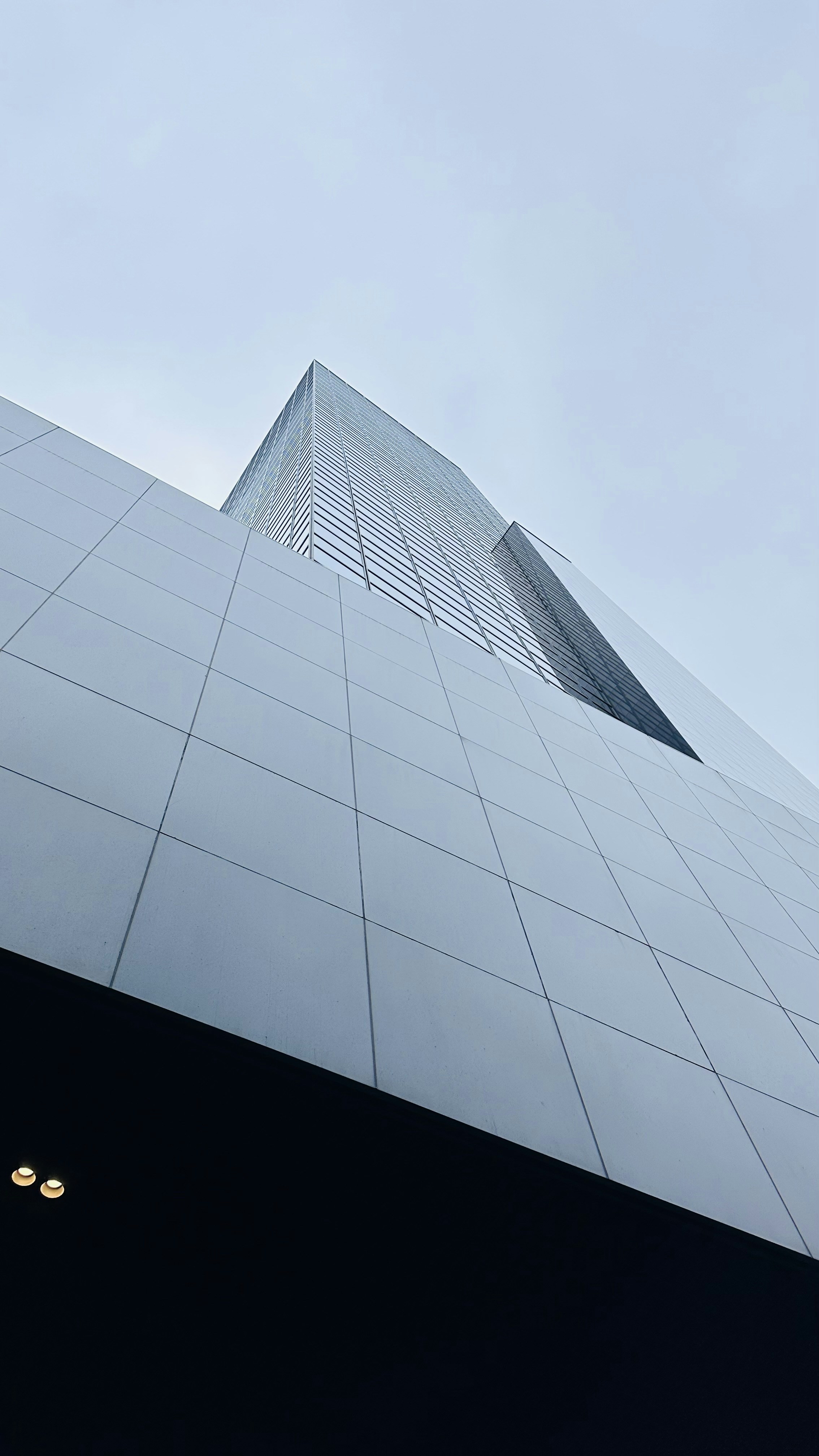 Photo by maartenscheer